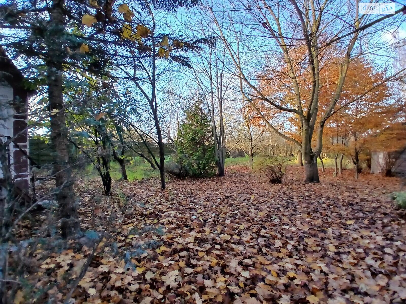 триповерховий будинок з ремонтом, 263.6 кв. м, цегла. Продаж у Бучі фото 1 триповерховий будинок з ремонтом, 263.6 кв. м, цегла. Продаж у Бучі фото 1