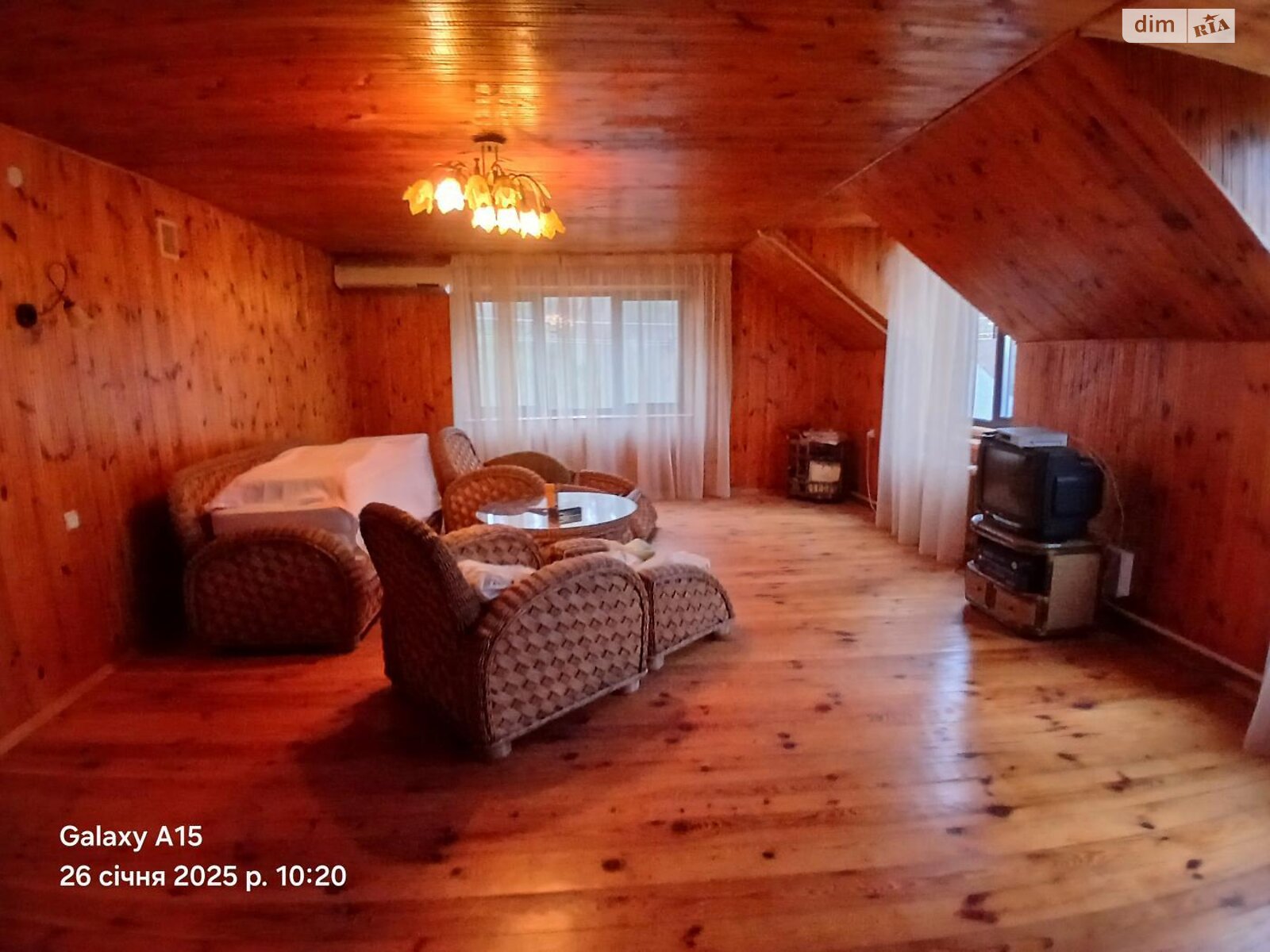 триповерховий будинок з ремонтом, 263.6 кв. м, цегла. Продаж у Бучі фото 1 триповерховий будинок з ремонтом, 263.6 кв. м, цегла. Продаж у Бучі фото 1