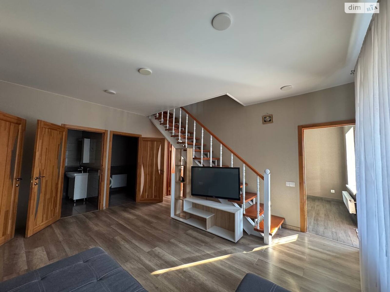двухэтажный дом, 166.2 кв. м, кирпич. Продажа в Любимовке фото 1 двухэтажный дом, 166.2 кв. м, кирпич. Продажа в Любимовке фото 1