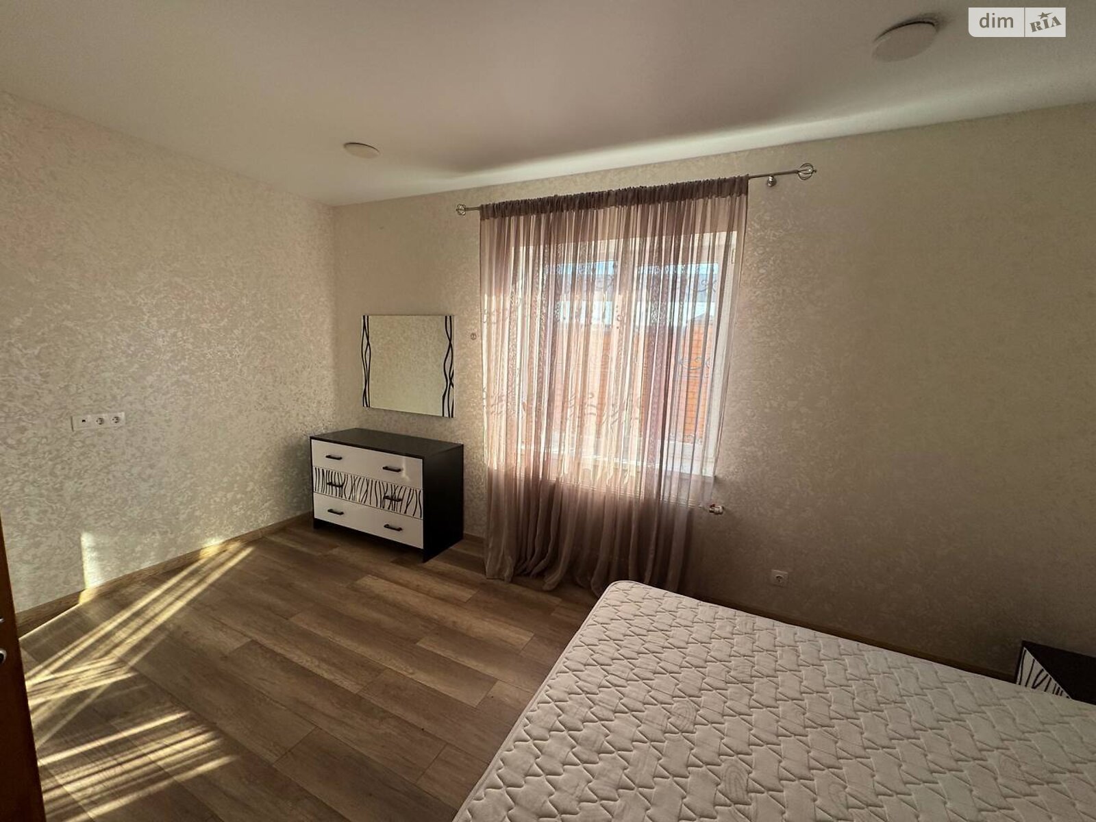 двухэтажный дом, 166.2 кв. м, кирпич. Продажа в Любимовке фото 1 двухэтажный дом, 166.2 кв. м, кирпич. Продажа в Любимовке фото 1