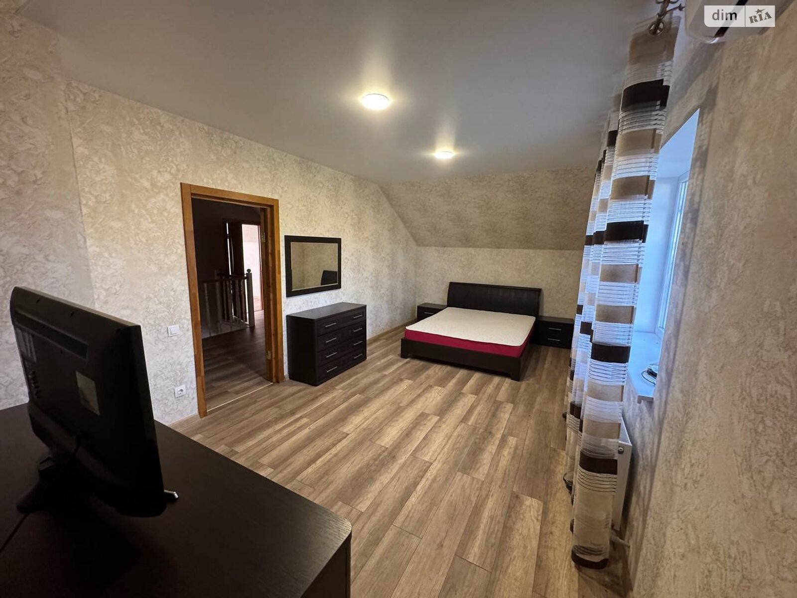 двухэтажный дом, 166.2 кв. м, кирпич. Продажа в Любимовке фото 1 двухэтажный дом, 166.2 кв. м, кирпич. Продажа в Любимовке фото 1