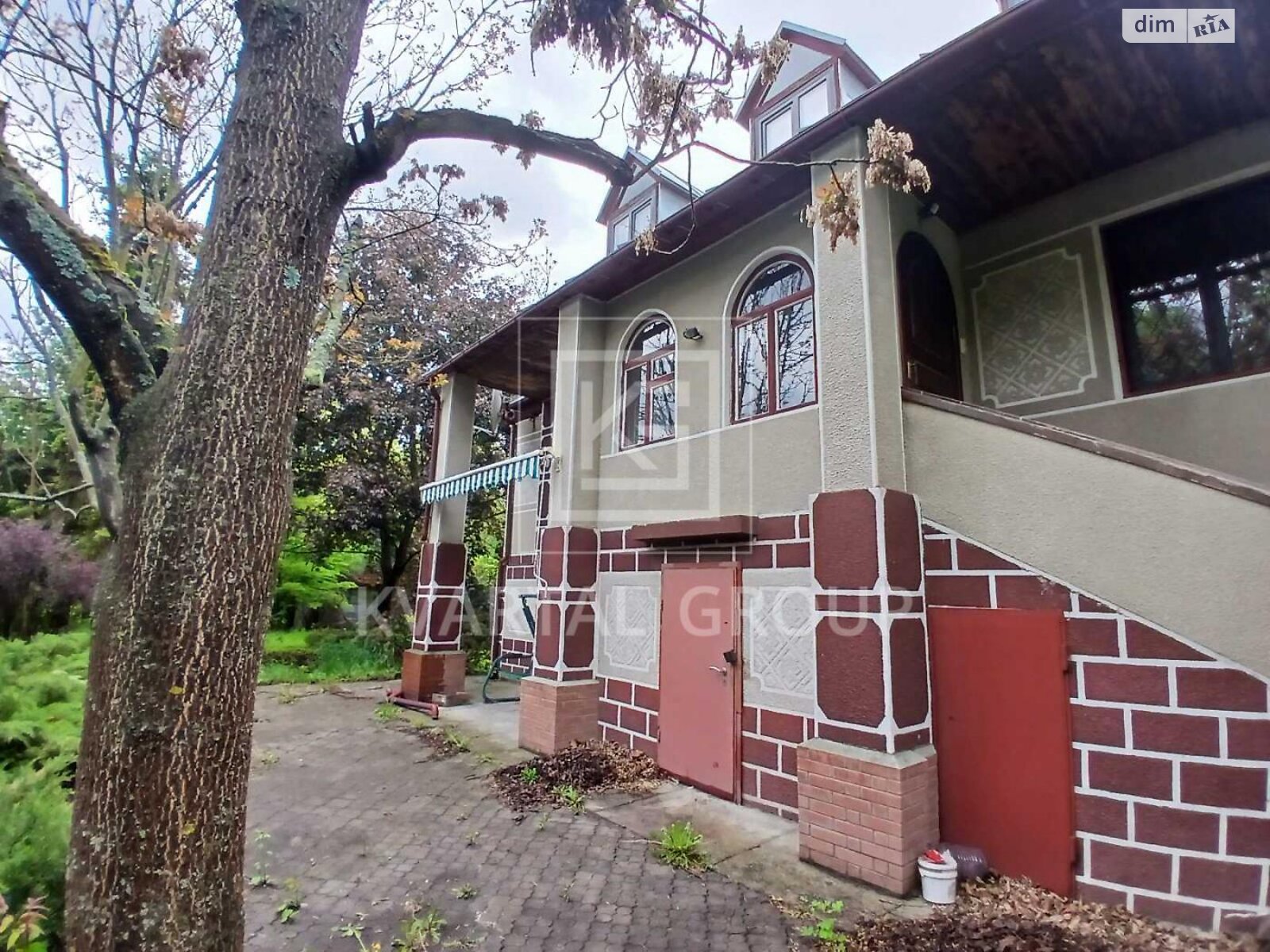 триповерховий будинок з ремонтом, 263.6 кв. м, цегла. Продаж у Бучі фото 1 триповерховий будинок з ремонтом, 263.6 кв. м, цегла. Продаж у Бучі фото 1