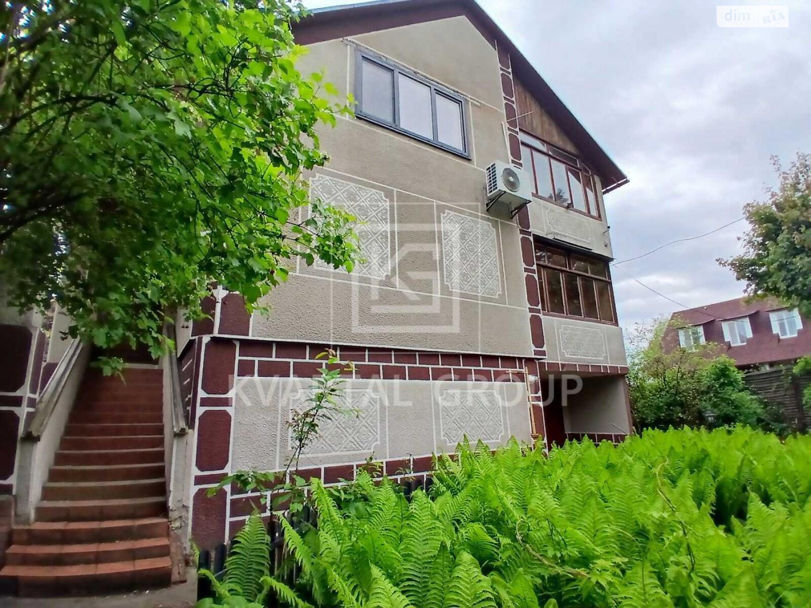 триповерховий будинок з ремонтом, 263.6 кв. м, цегла. Продаж у Бучі фото 1 триповерховий будинок з ремонтом, 263.6 кв. м, цегла. Продаж у Бучі фото 1