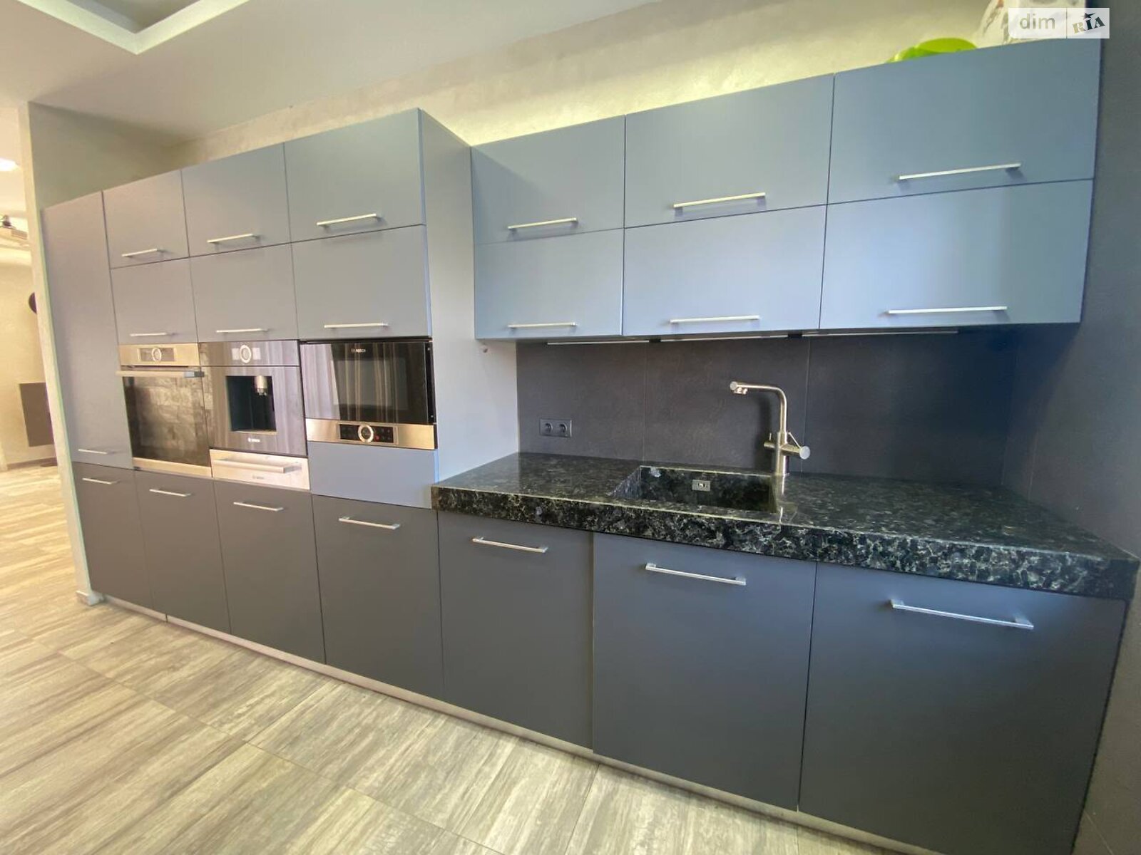 двухэтажный дом с мебелью, 160 кв. м, кирпич. Продажа в Любимовке фото 1 двухэтажный дом с мебелью, 160 кв. м, кирпич. Продажа в Любимовке фото 1