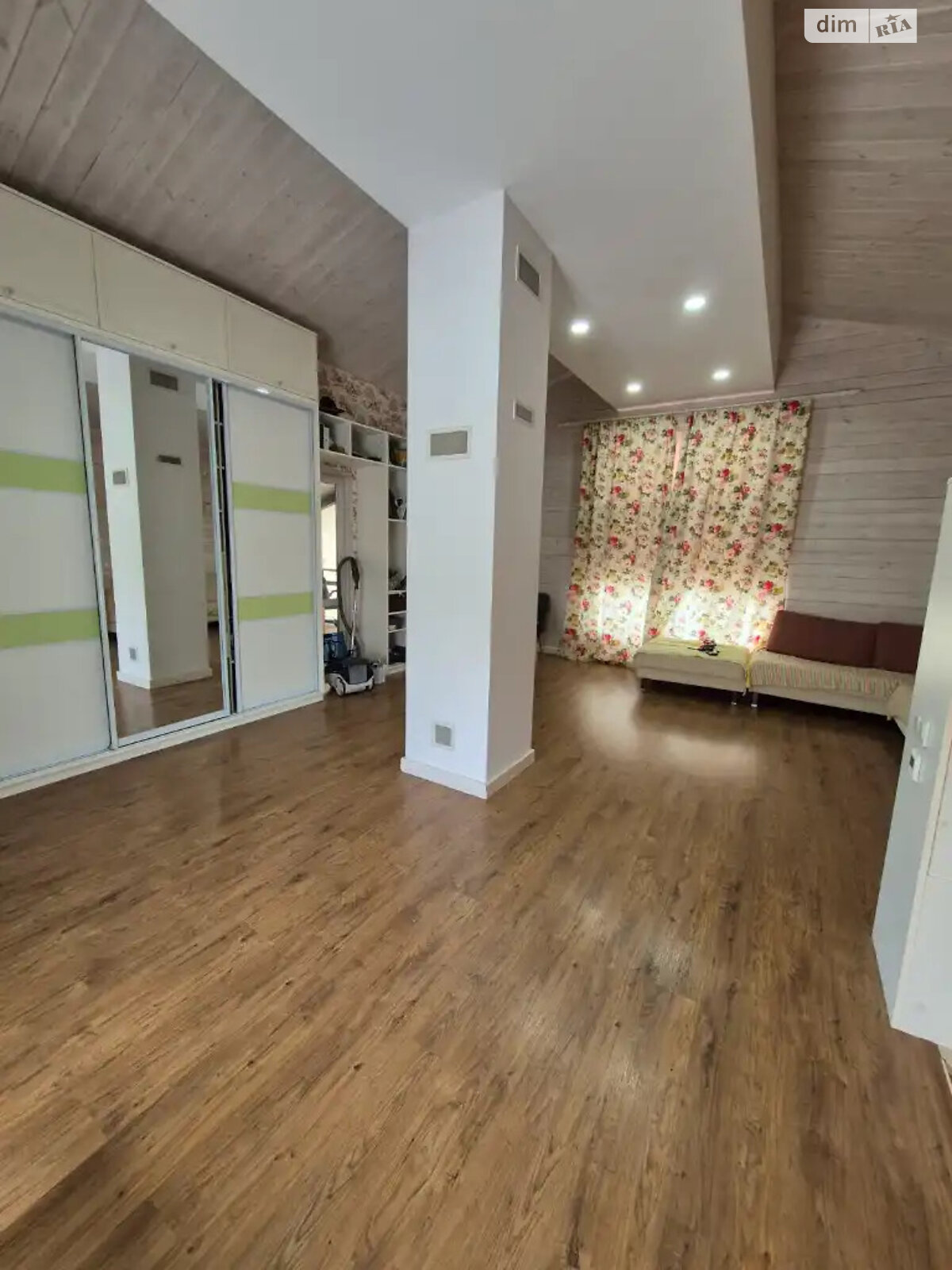 двоповерховий будинок з верандою, 115 кв. м, цегла. Продаж у Любимівці фото 1 двоповерховий будинок з верандою, 115 кв. м, цегла. Продаж у Любимівці фото 1