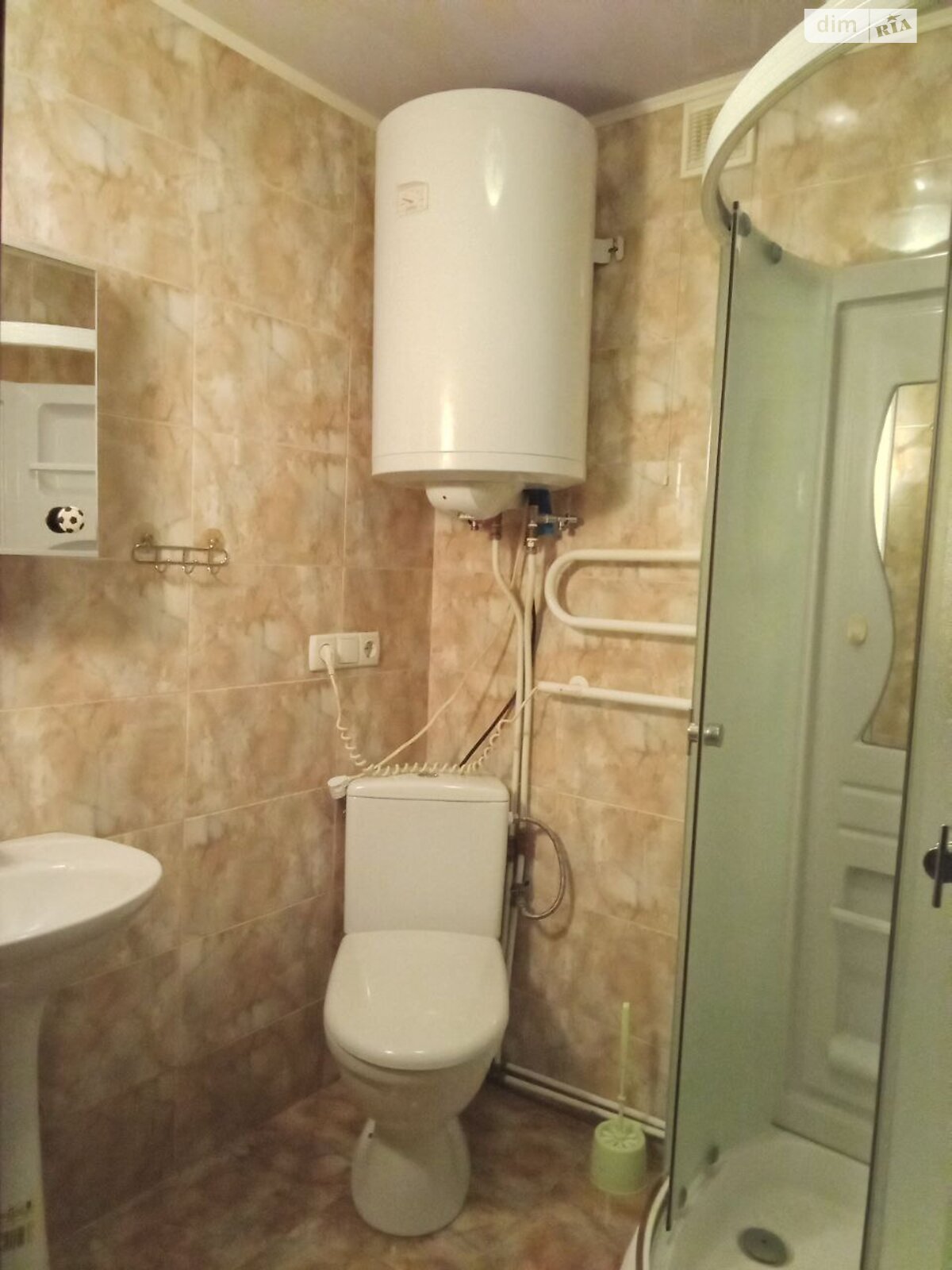 трехэтажный дом с верандой, 118.7 кв. м, кирпич. Продажа в Любимовке фото 1 трехэтажный дом с верандой, 118.7 кв. м, кирпич. Продажа в Любимовке фото 1