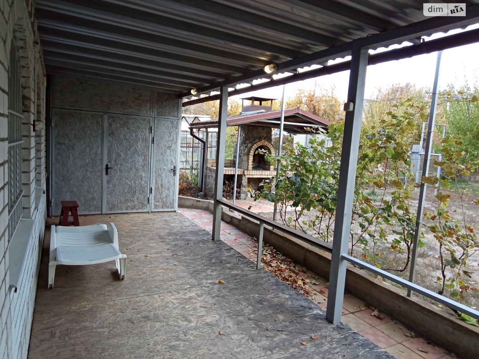 трехэтажный дом с верандой, 118.7 кв. м, кирпич. Продажа в Любимовке фото 1 трехэтажный дом с верандой, 118.7 кв. м, кирпич. Продажа в Любимовке фото 1