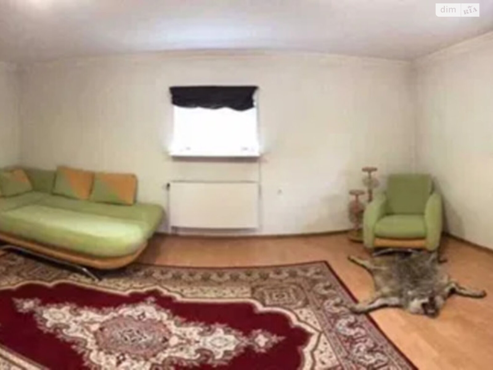триповерховий будинок з опаленням, 255 кв. м, цегла. Продаж у Любомлі фото 1 триповерховий будинок з опаленням, 255 кв. м, цегла. Продаж у Любомлі фото 1