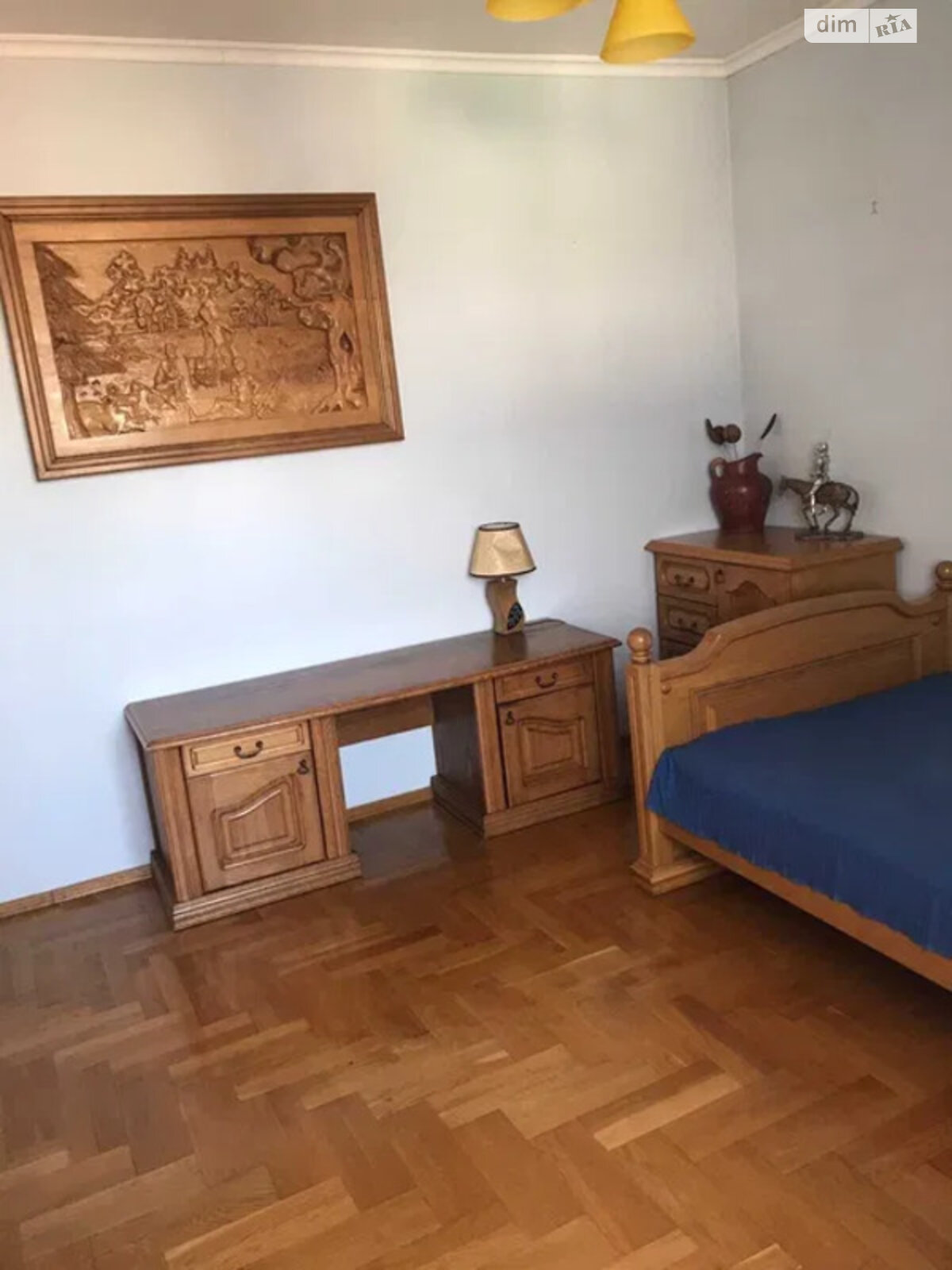 триповерховий будинок з опаленням, 255 кв. м, цегла. Продаж у Любомлі фото 1 триповерховий будинок з опаленням, 255 кв. м, цегла. Продаж у Любомлі фото 1