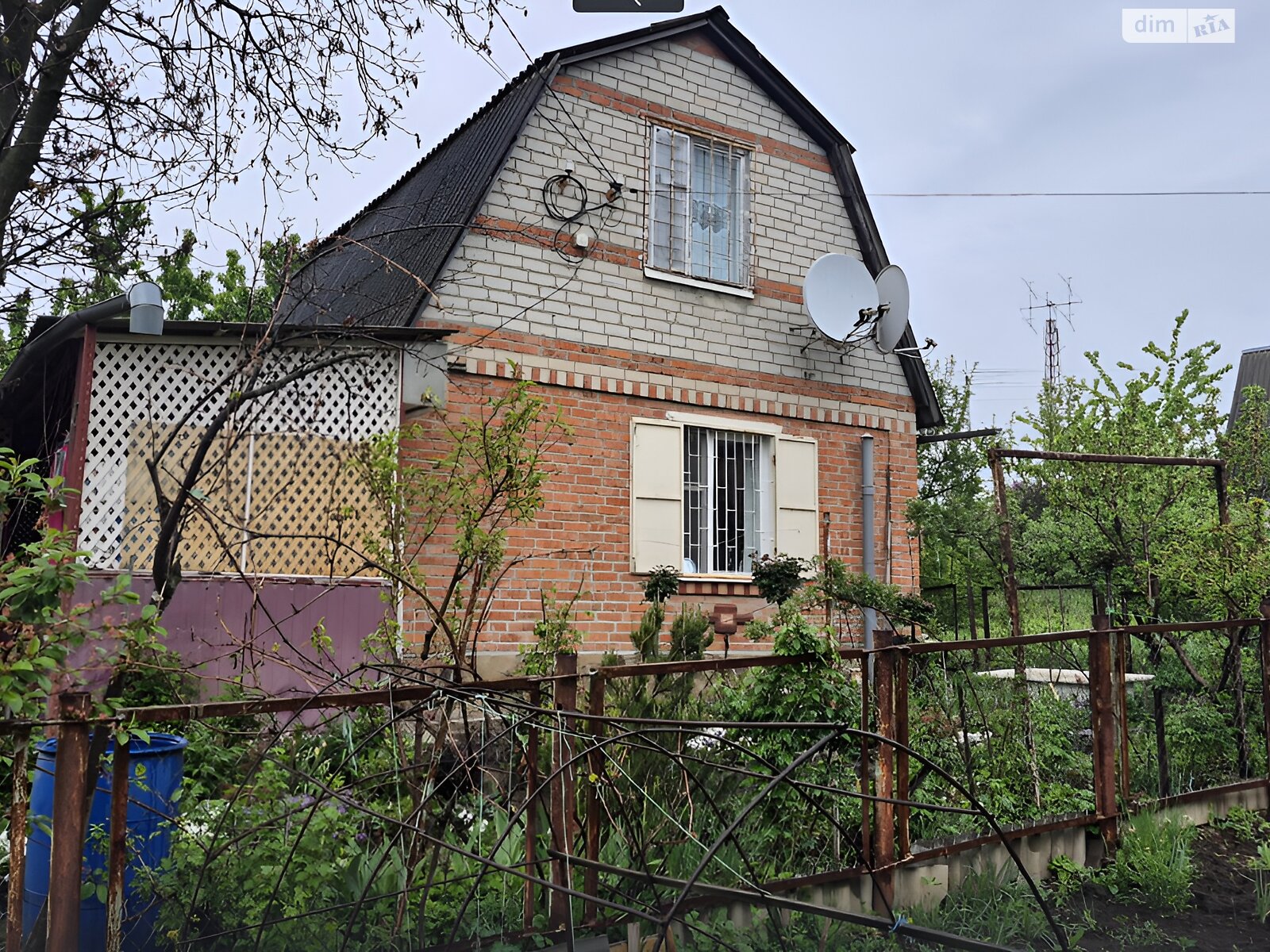 двоповерховий будинок бесідка, 70 кв. м, цегла. Продаж у Люботині фото 1 двоповерховий будинок бесідка, 70 кв. м, цегла. Продаж у Люботині фото 1