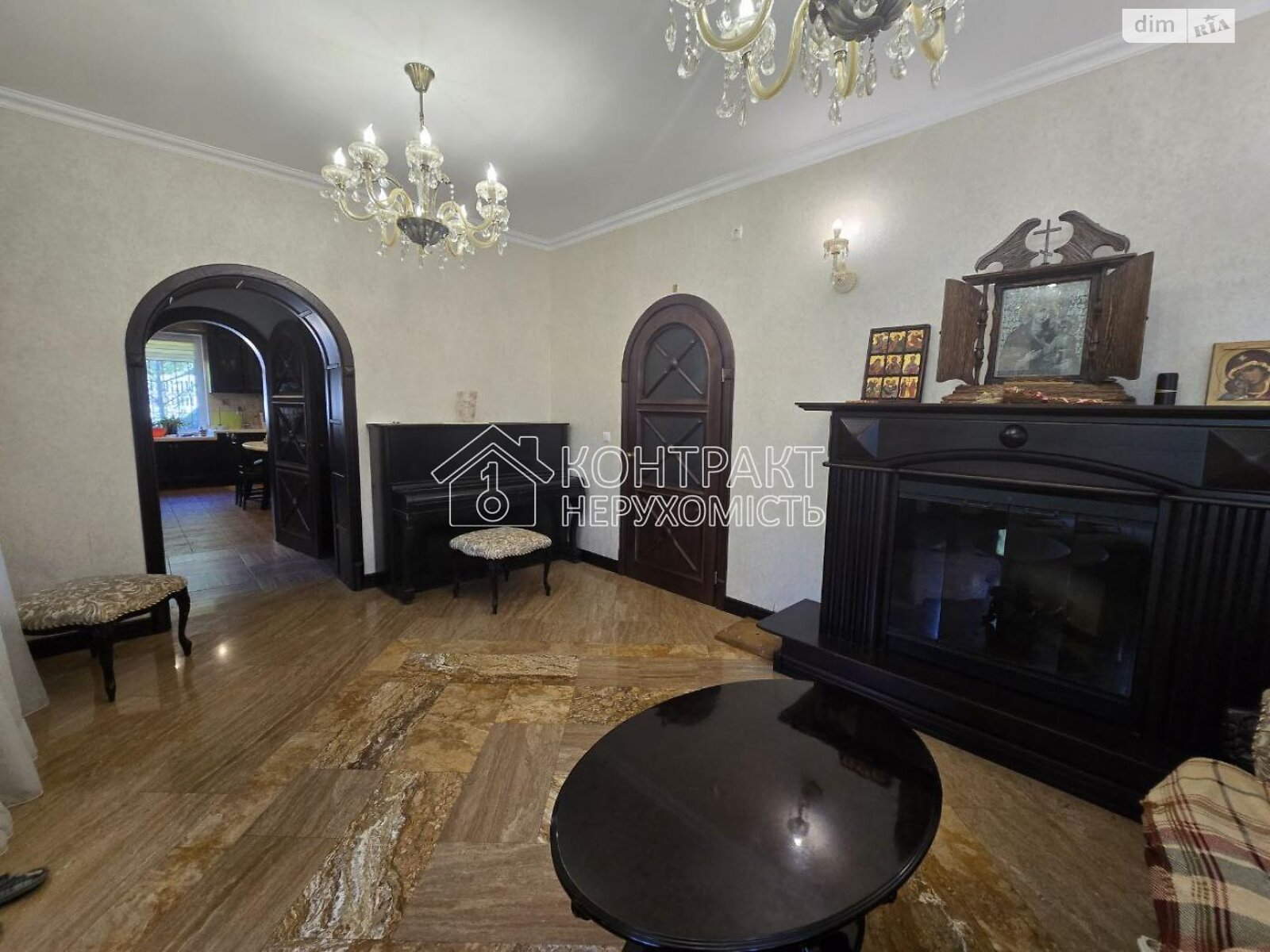 двоповерховий будинок, 199 кв. м, кирпич. Продаж у Люботині фото 1 двоповерховий будинок, 199 кв. м, кирпич. Продаж у Люботині фото 1