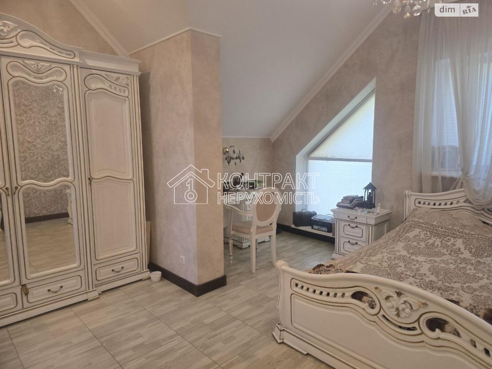 двоповерховий будинок, 199 кв. м, кирпич. Продаж у Люботині фото 1 двоповерховий будинок, 199 кв. м, кирпич. Продаж у Люботині фото 1