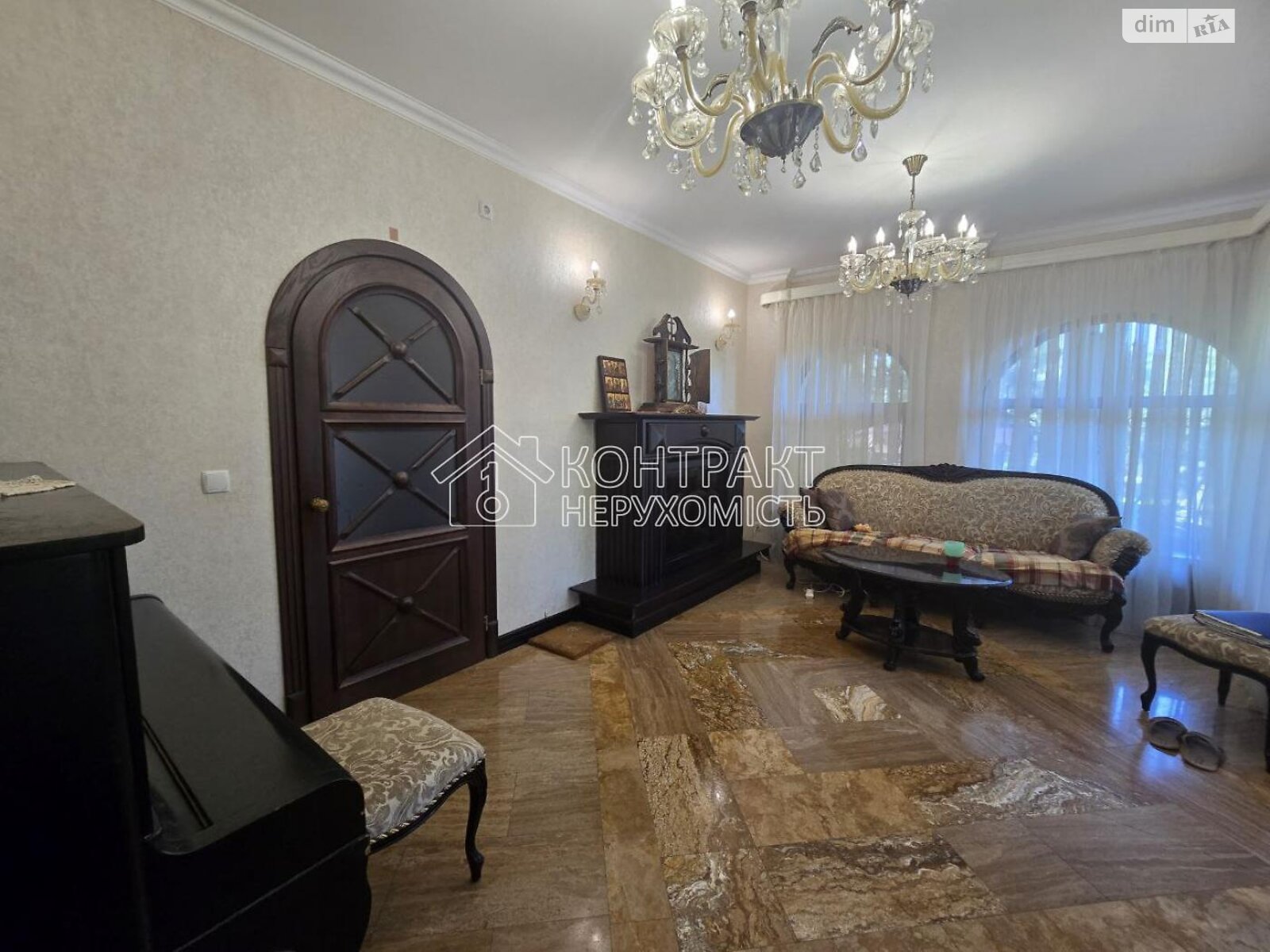 двоповерховий будинок, 199 кв. м, кирпич. Продаж у Люботині фото 1 двоповерховий будинок, 199 кв. м, кирпич. Продаж у Люботині фото 1