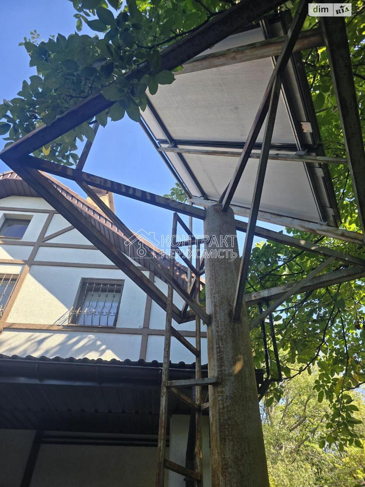 двоповерховий будинок, 199 кв. м, кирпич. Продаж у Люботині фото 1 двоповерховий будинок, 199 кв. м, кирпич. Продаж у Люботині фото 1