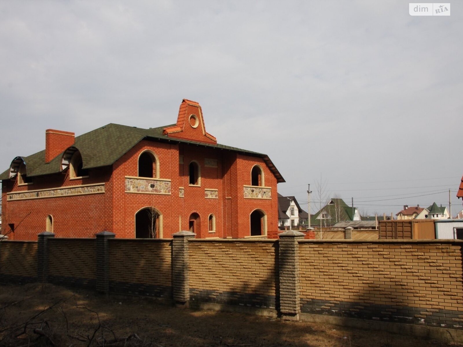 двоповерховий будинок з гаражем, 405 кв. м, цегла. Продаж у Лютіжі фото 1 двоповерховий будинок з гаражем, 405 кв. м, цегла. Продаж у Лютіжі фото 1