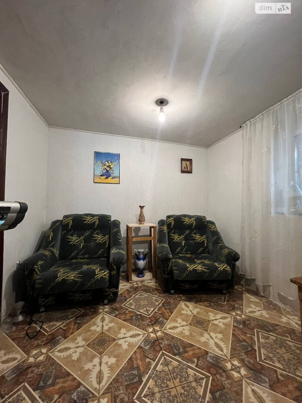 трехэтажный дом с ремонтом, 150 кв. м, кирпич. Продажа в Лютиже фото 1 трехэтажный дом с ремонтом, 150 кв. м, кирпич. Продажа в Лютиже фото 1