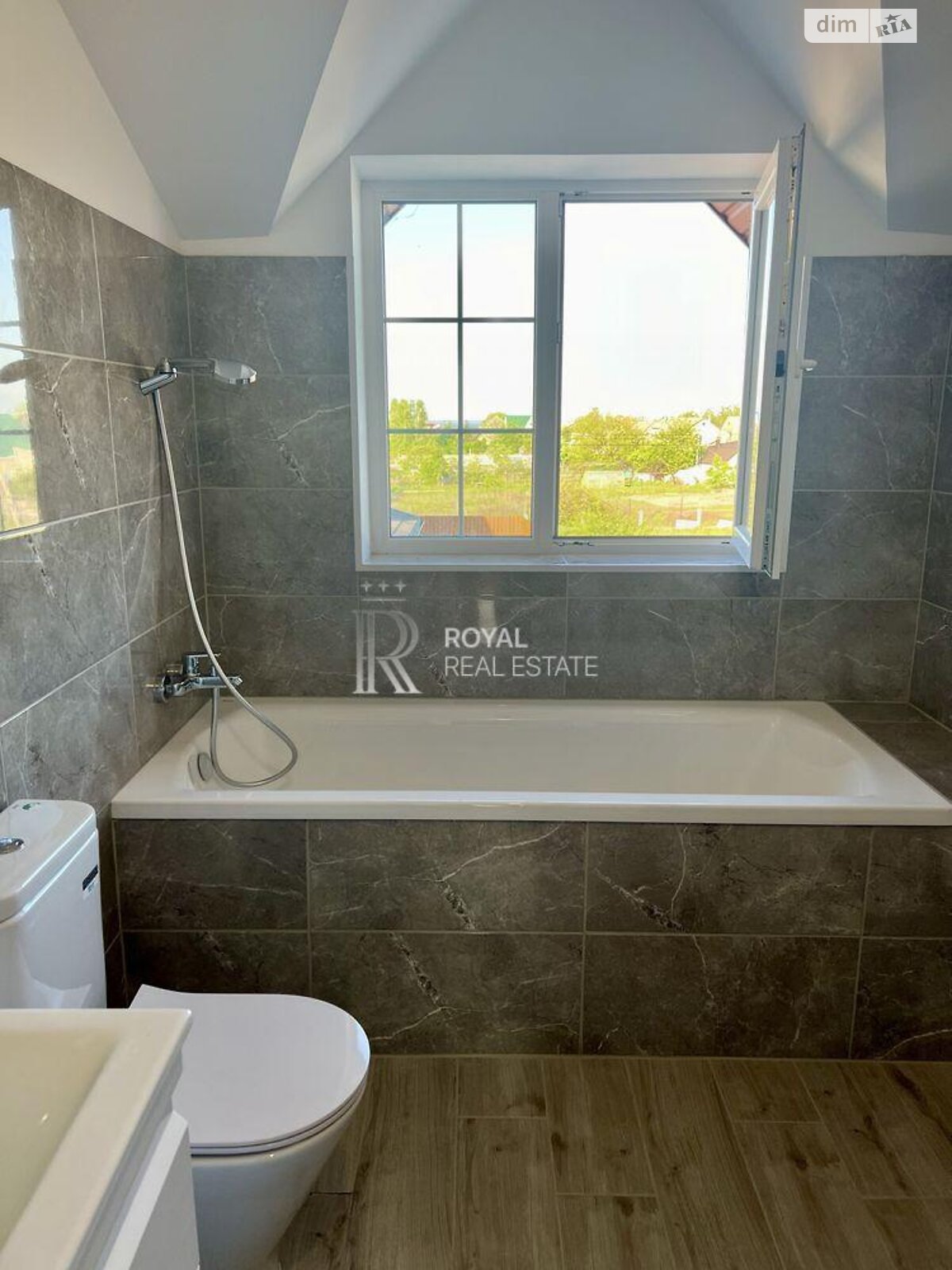 двоповерховий будинок з опаленням, 160 кв. м, кирпич. Продаж у Лютіжі фото 1 двоповерховий будинок з опаленням, 160 кв. м, кирпич. Продаж у Лютіжі фото 1