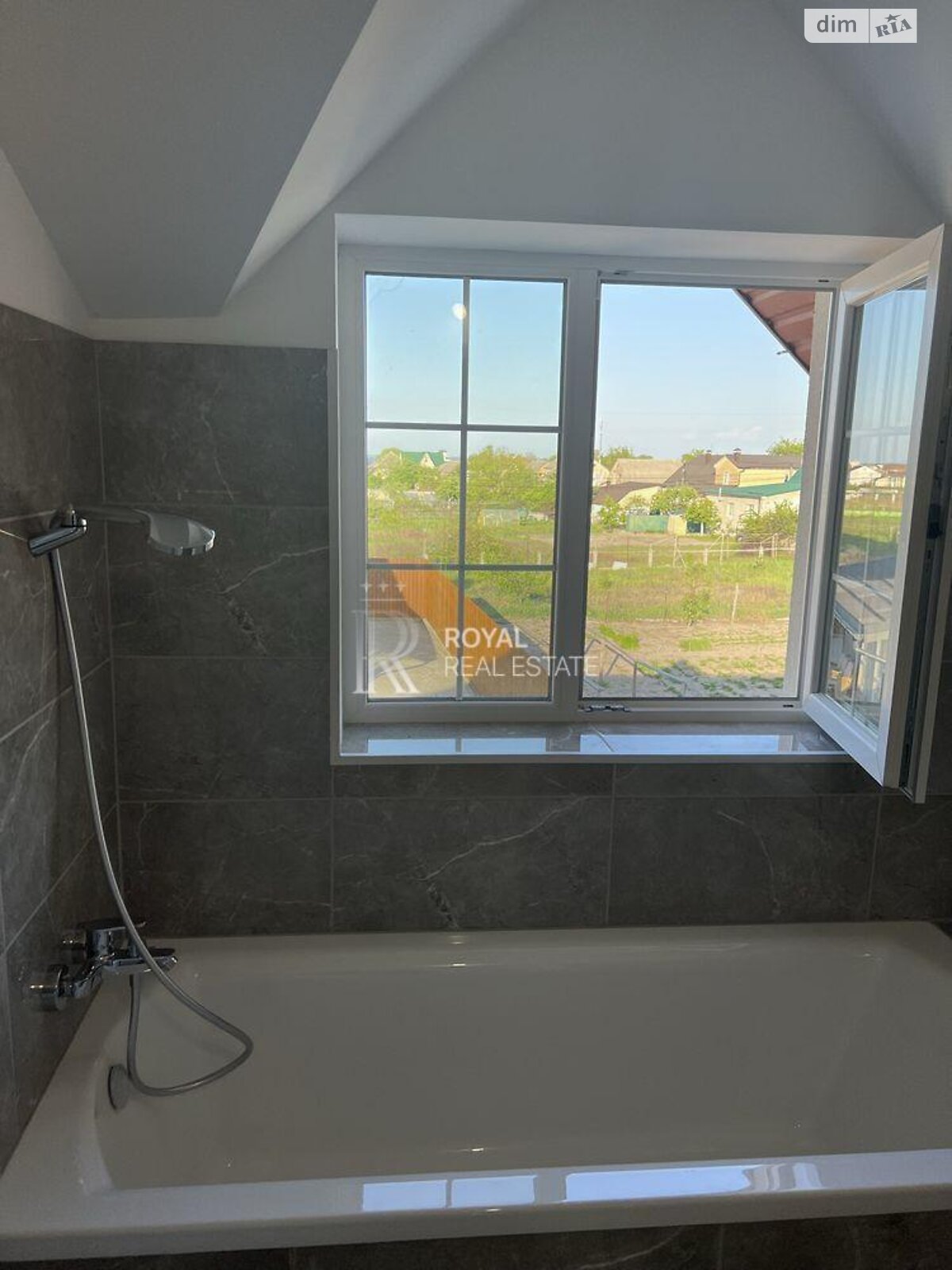 двоповерховий будинок з опаленням, 160 кв. м, кирпич. Продаж у Лютіжі фото 1 двоповерховий будинок з опаленням, 160 кв. м, кирпич. Продаж у Лютіжі фото 1