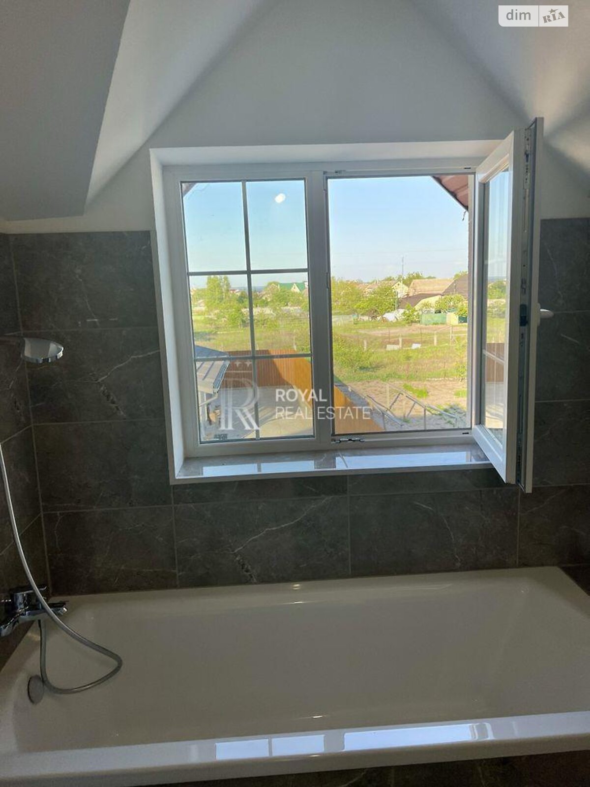 двоповерховий будинок з опаленням, 160 кв. м, кирпич. Продаж у Лютіжі фото 1 двоповерховий будинок з опаленням, 160 кв. м, кирпич. Продаж у Лютіжі фото 1