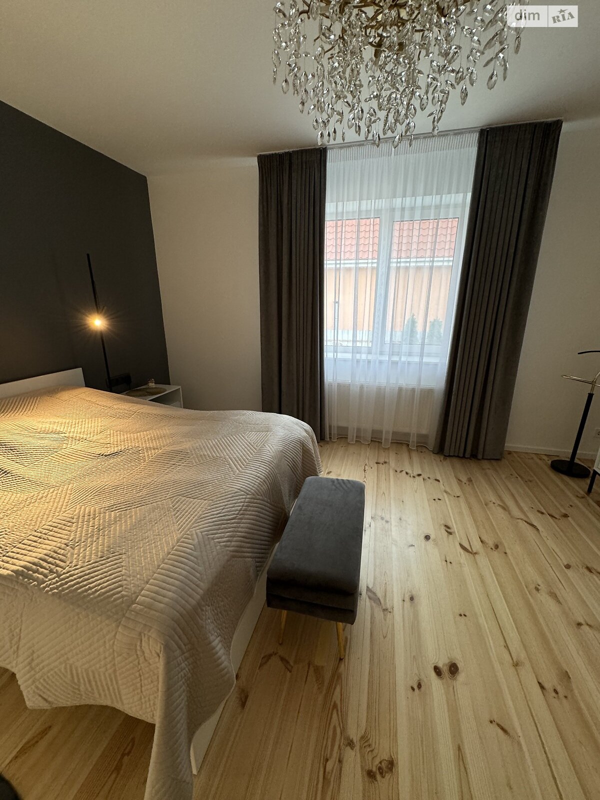 одноповерховий будинок з опаленням, 205 кв. м, шлакоблок. Продаж у Лютіжі фото 1 одноповерховий будинок з опаленням, 205 кв. м, шлакоблок. Продаж у Лютіжі фото 1