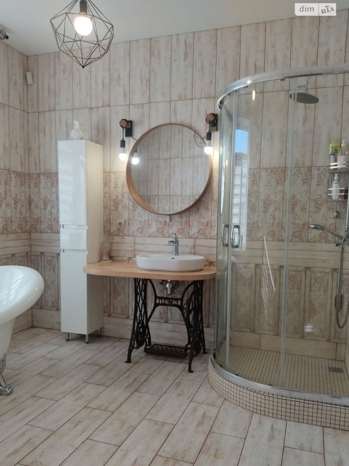 двоповерховий будинок з опаленням, 220 кв. м, цегла. Продаж у Лютіжі фото 1 двоповерховий будинок з опаленням, 220 кв. м, цегла. Продаж у Лютіжі фото 1