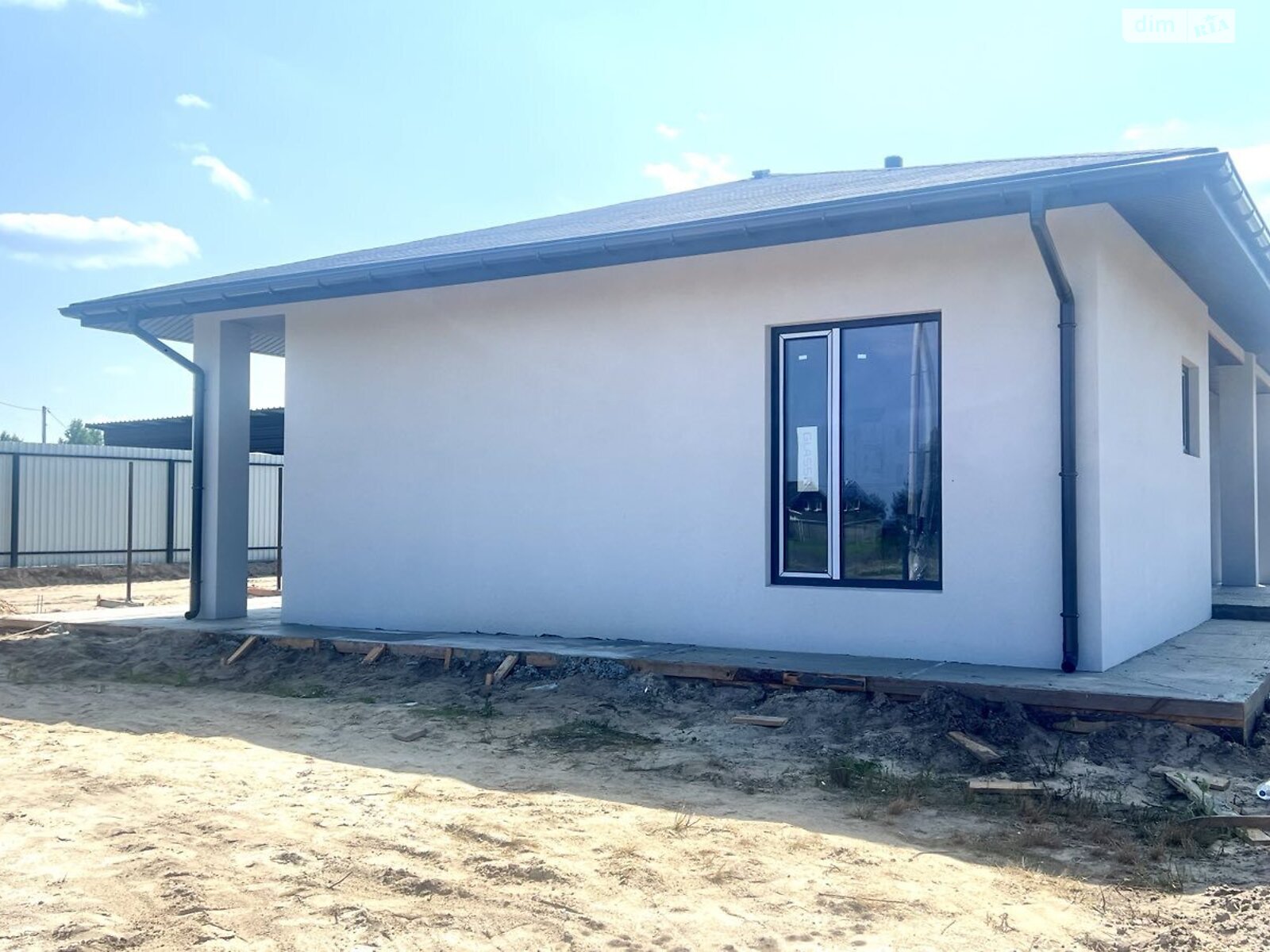 одноповерховий будинок, 105 кв. м, газобетон. Продаж у Лютіжі фото 1 одноповерховий будинок, 105 кв. м, газобетон. Продаж у Лютіжі фото 1