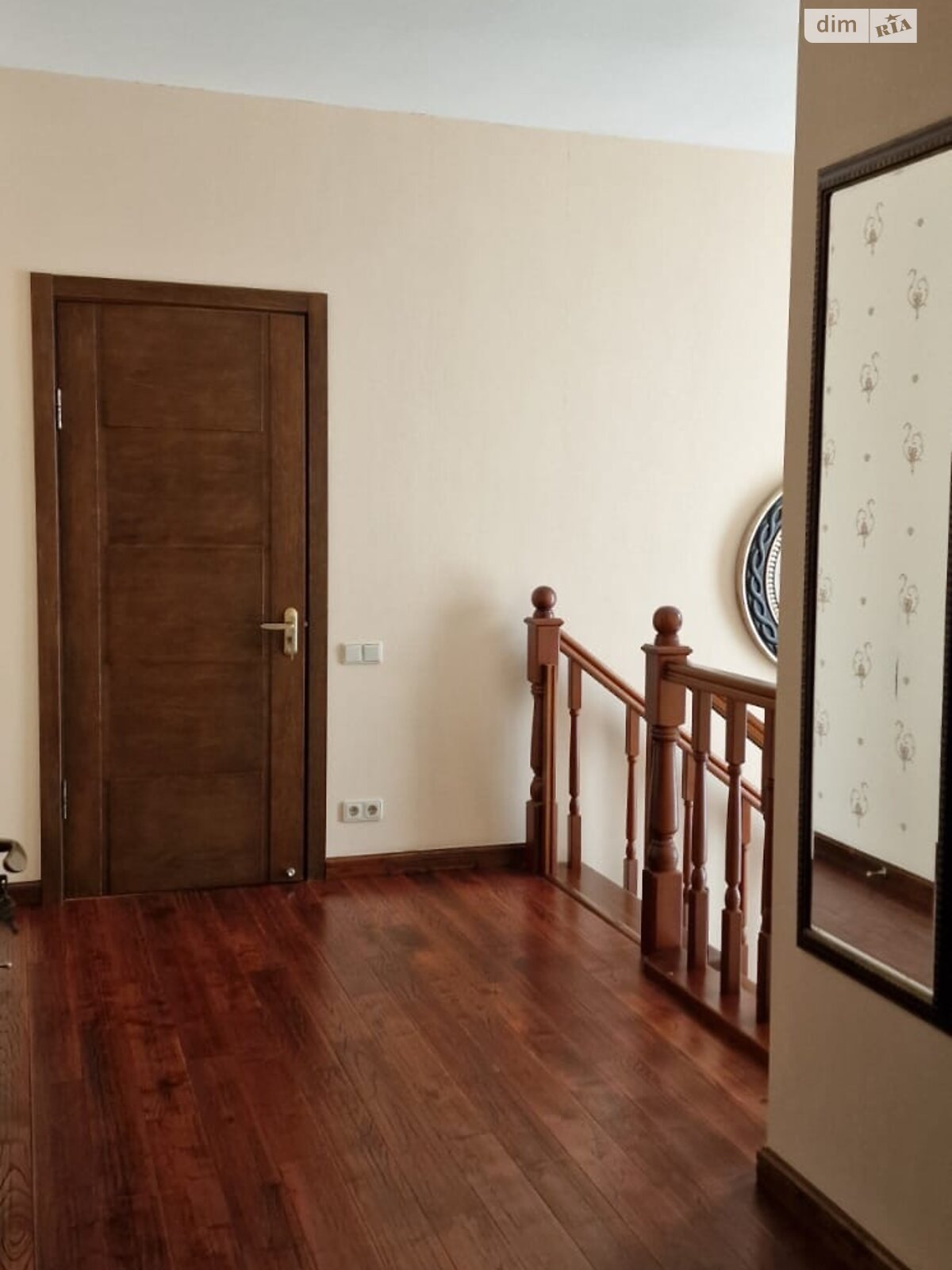 двоповерховий будинок з гаражем, 227.2 кв. м, цегла. Продаж у Лютіжі фото 1 двоповерховий будинок з гаражем, 227.2 кв. м, цегла. Продаж у Лютіжі фото 1