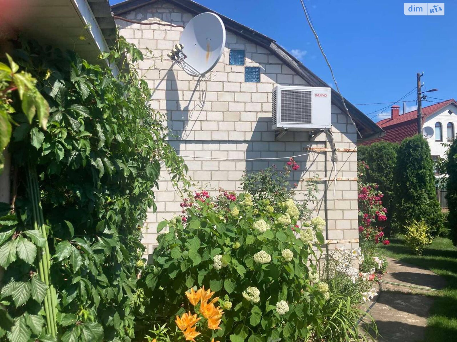 одноповерховий будинок з опаленням, 50 кв. м, кирпич. Продаж у Козаровичах фото 1 одноповерховий будинок з опаленням, 50 кв. м, кирпич. Продаж у Козаровичах фото 1