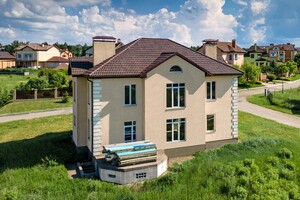 двухэтажный дом, 253 кв. м, кирпич. Продажа в Макарове район Березовка фото 2