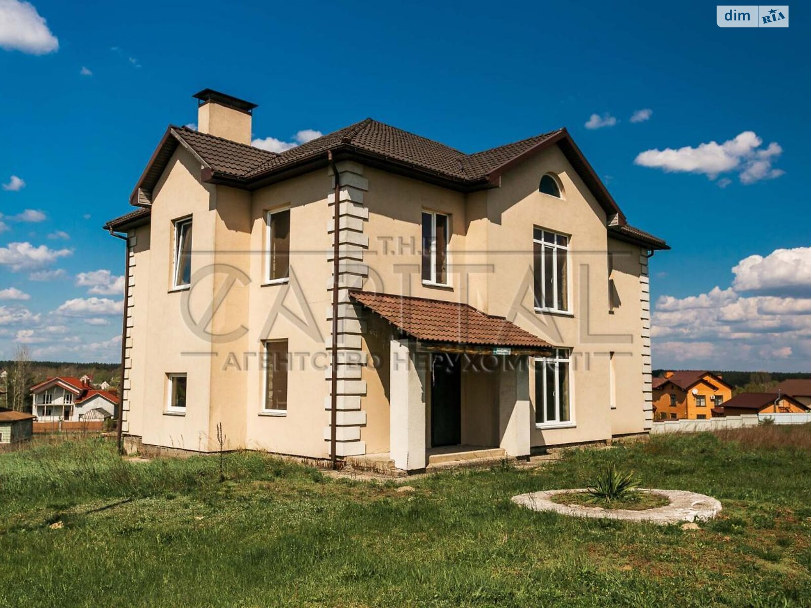 двухэтажный дом, 253 кв. м, кирпич. Продажа в Макарове район Березовка фото 1