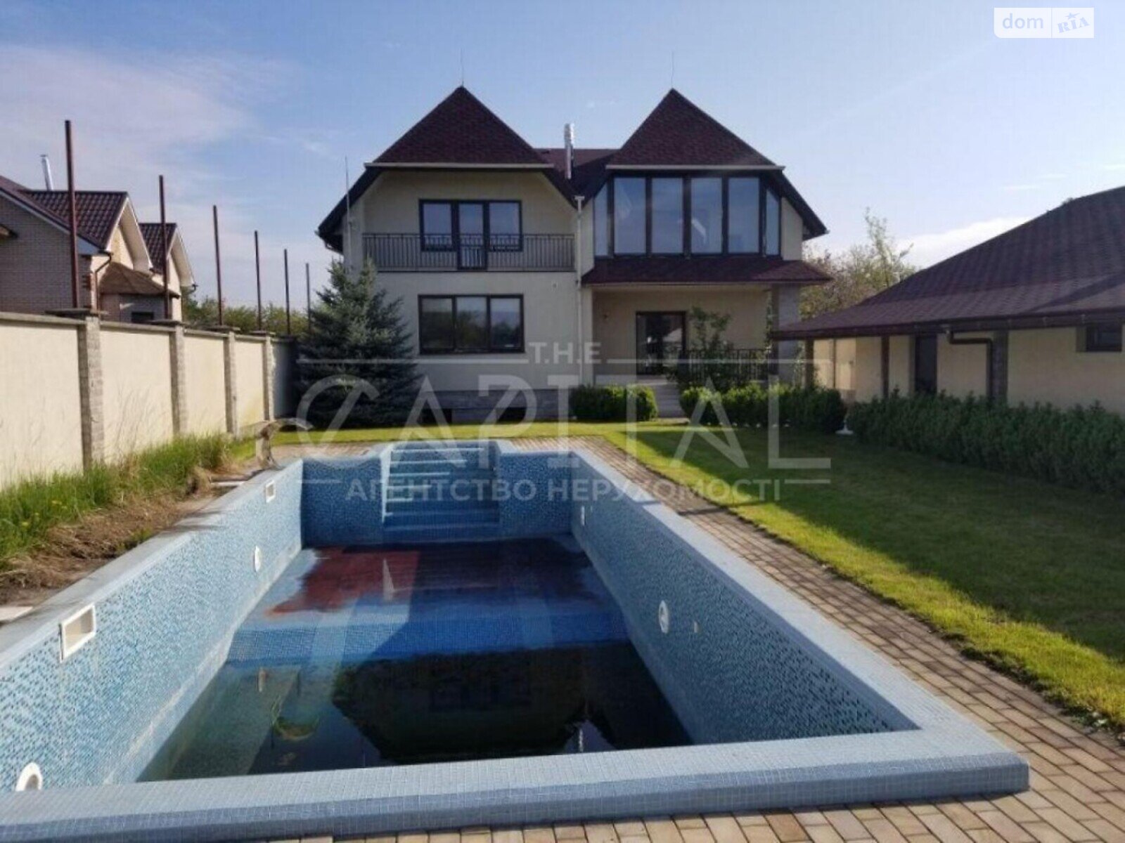 двухэтажный дом с ремонтом, 300 кв. м, кирпич. Продажа в Колонщине фото 1 двухэтажный дом с ремонтом, 300 кв. м, кирпич. Продажа в Колонщине фото 1