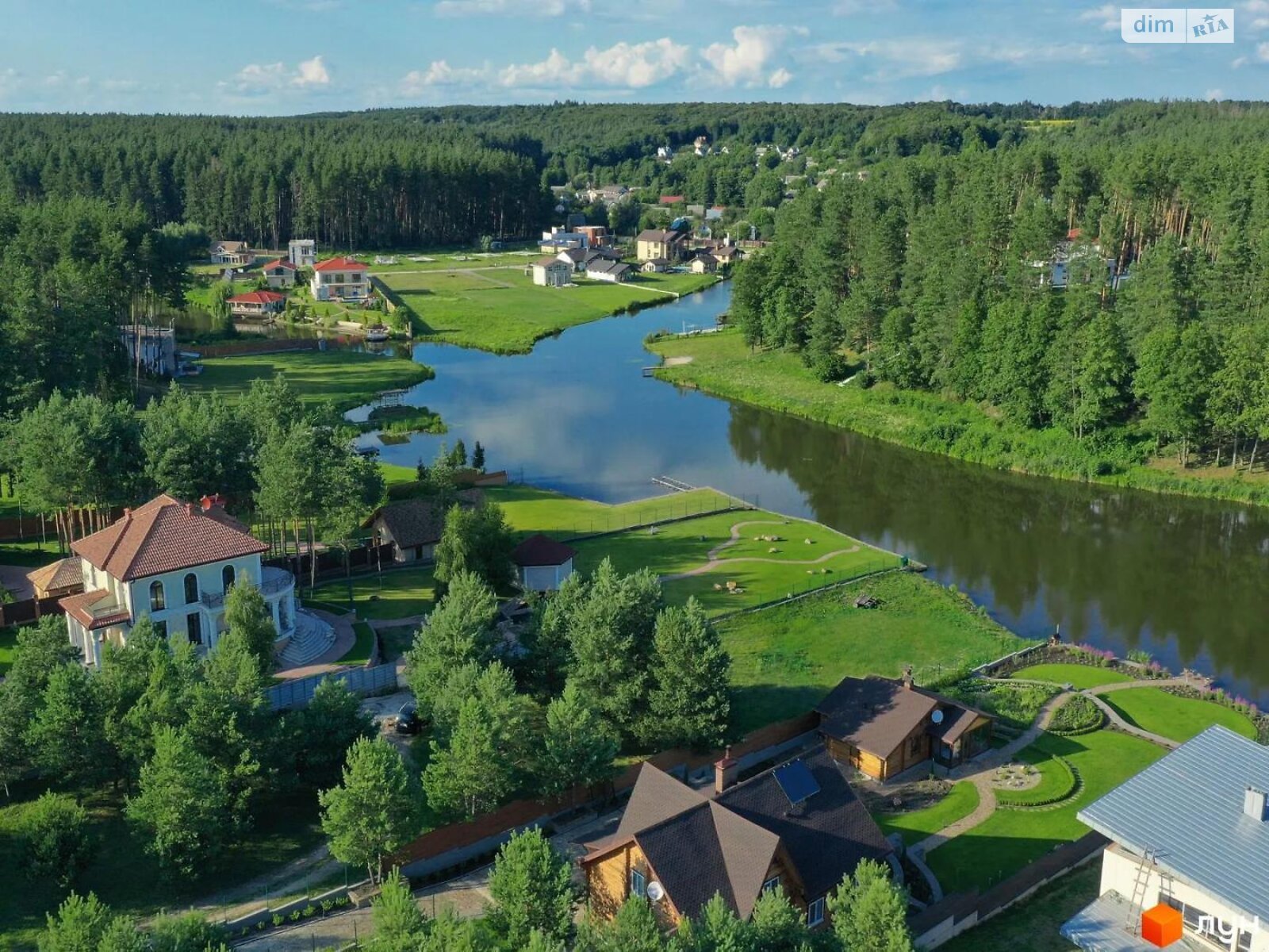 двухэтажный дом с ремонтом, 150 кв. м, кирпич. Продажа в Макарове район Макаров фото 1 двухэтажный дом с ремонтом, 150 кв. м, кирпич. Продажа в Макарове район Макаров фото 1