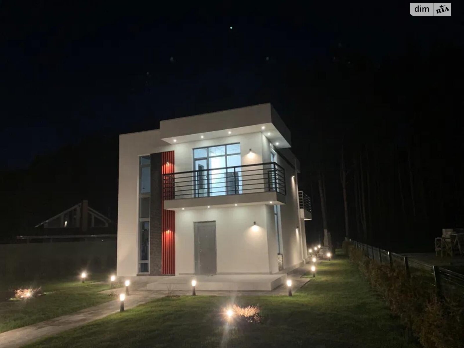 двухэтажный дом с ремонтом, 150 кв. м, кирпич. Продажа в Макарове район Макаров фото 1 двухэтажный дом с ремонтом, 150 кв. м, кирпич. Продажа в Макарове район Макаров фото 1
