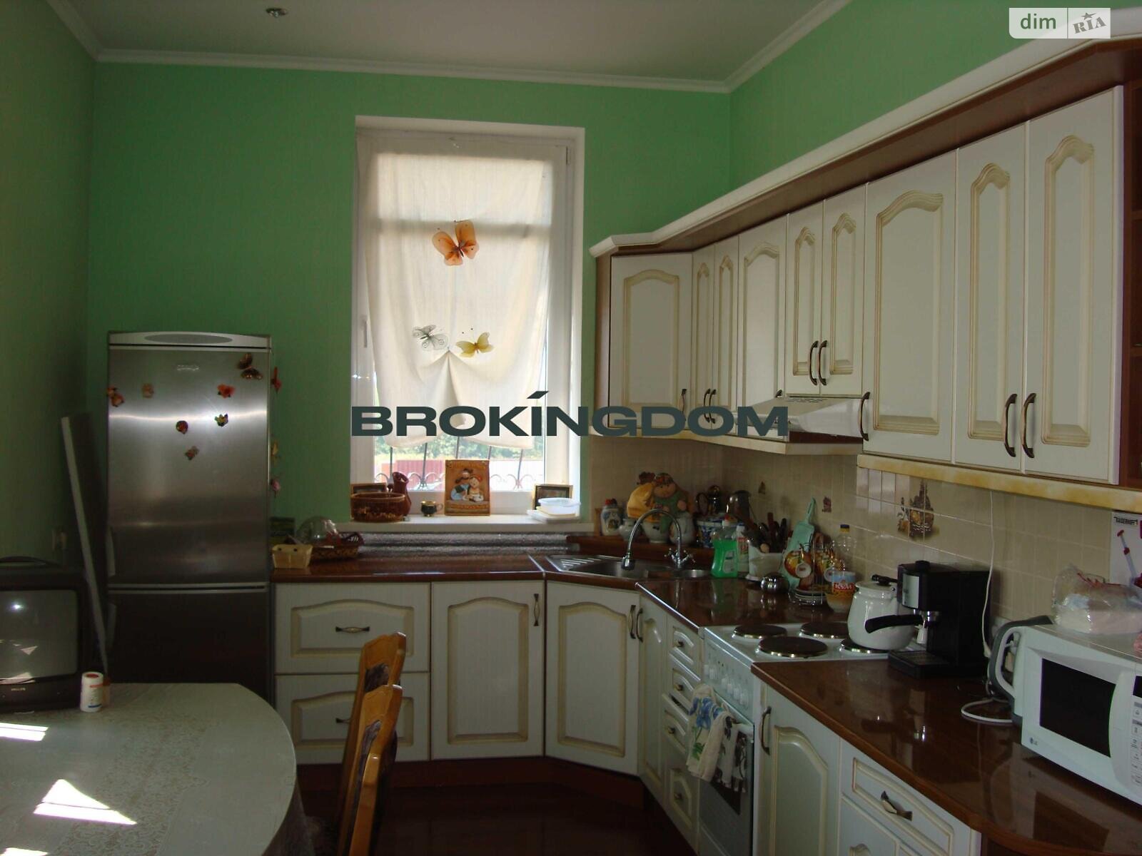 триповерховий будинок, 312 кв. м, кирпич. Продаж у Макарові фото 1 триповерховий будинок, 312 кв. м, кирпич. Продаж у Макарові фото 1