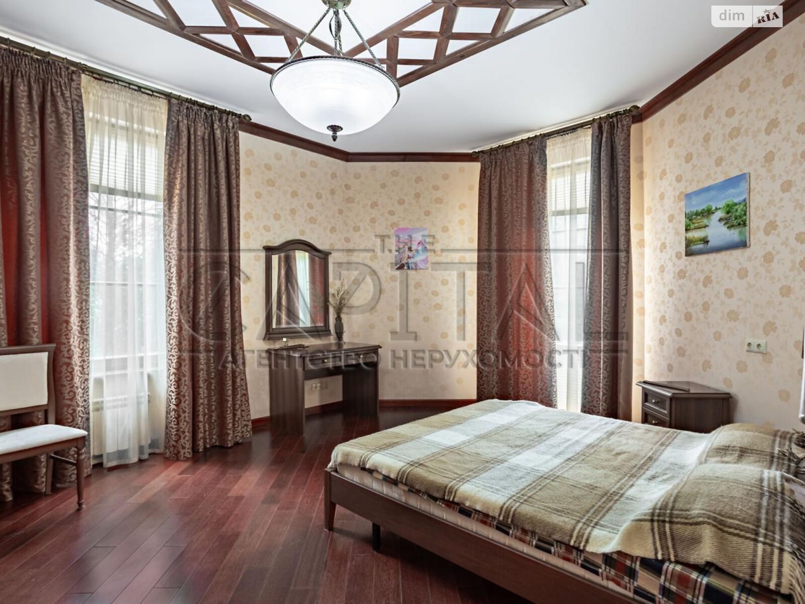 двухэтажный дом с гаражом, 589 кв. м, кирпич. Продажа в Макарове фото 1 двухэтажный дом с гаражом, 589 кв. м, кирпич. Продажа в Макарове фото 1