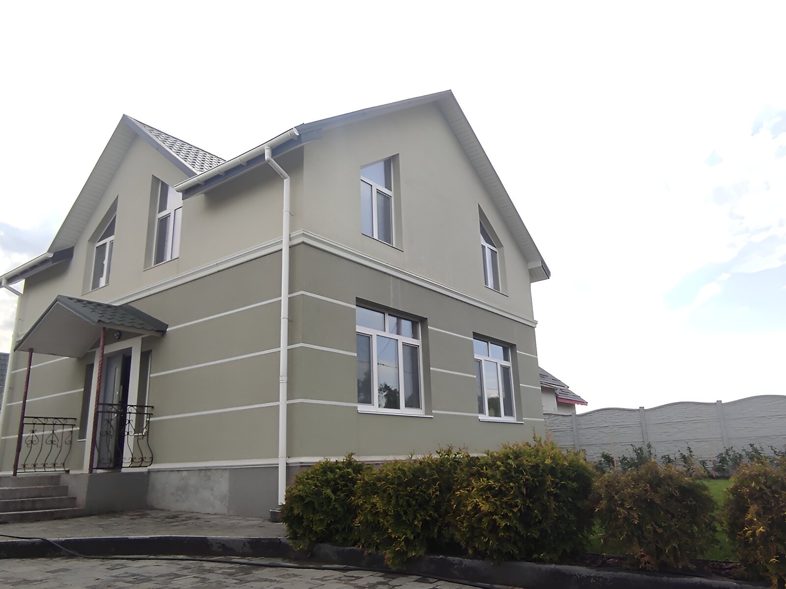 двухэтажный дом беседка, 150 кв. м, газобетон. Продажа в Макарове фото 1 двухэтажный дом беседка, 150 кв. м, газобетон. Продажа в Макарове фото 1