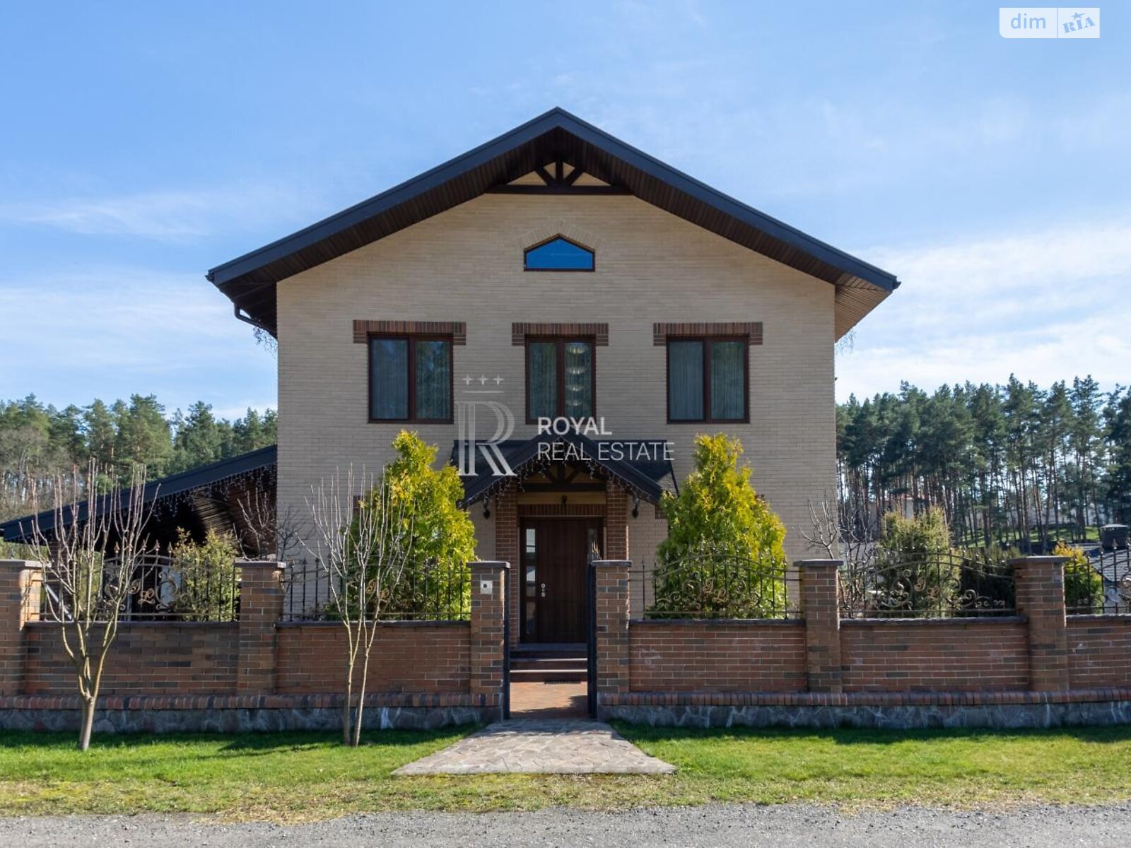 двухэтажный дом, 217 кв. м, кирпич. Продажа в Макарове фото 1 двухэтажный дом, 217 кв. м, кирпич. Продажа в Макарове фото 1