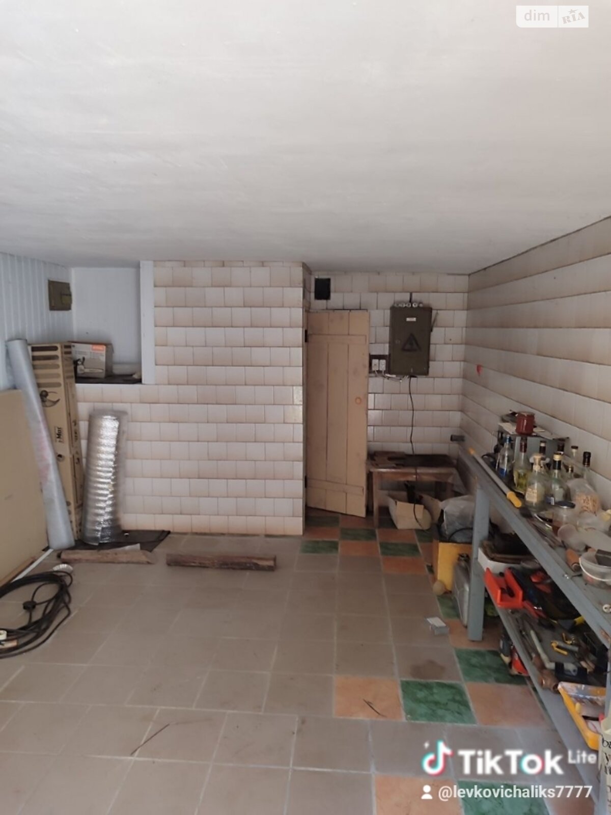 двоповерховий будинок з верандою, 100 кв. м, цегла. Продаж у Макишині фото 1 двоповерховий будинок з верандою, 100 кв. м, цегла. Продаж у Макишині фото 1
