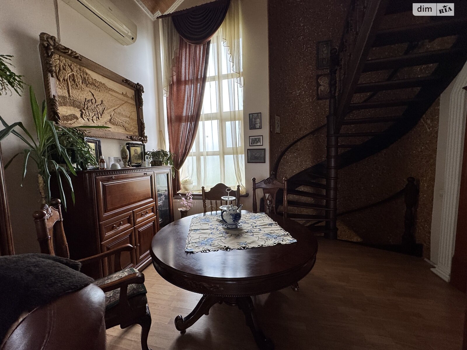 двоповерховий будинок з гаражем, 270 кв. м, цегла. Продаж у Маковищі фото 1 двоповерховий будинок з гаражем, 270 кв. м, цегла. Продаж у Маковищі фото 1