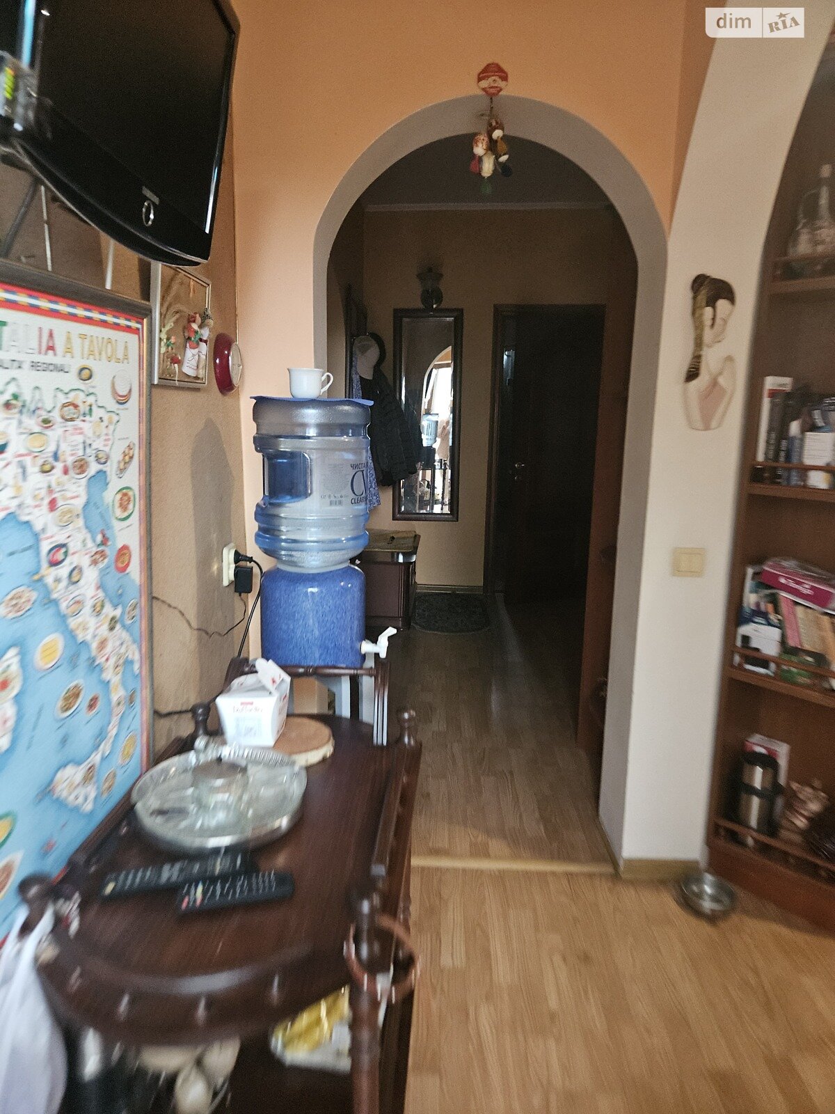 двухэтажный дом, 330 кв. м, кирпич. Продажа в Маковище фото 1