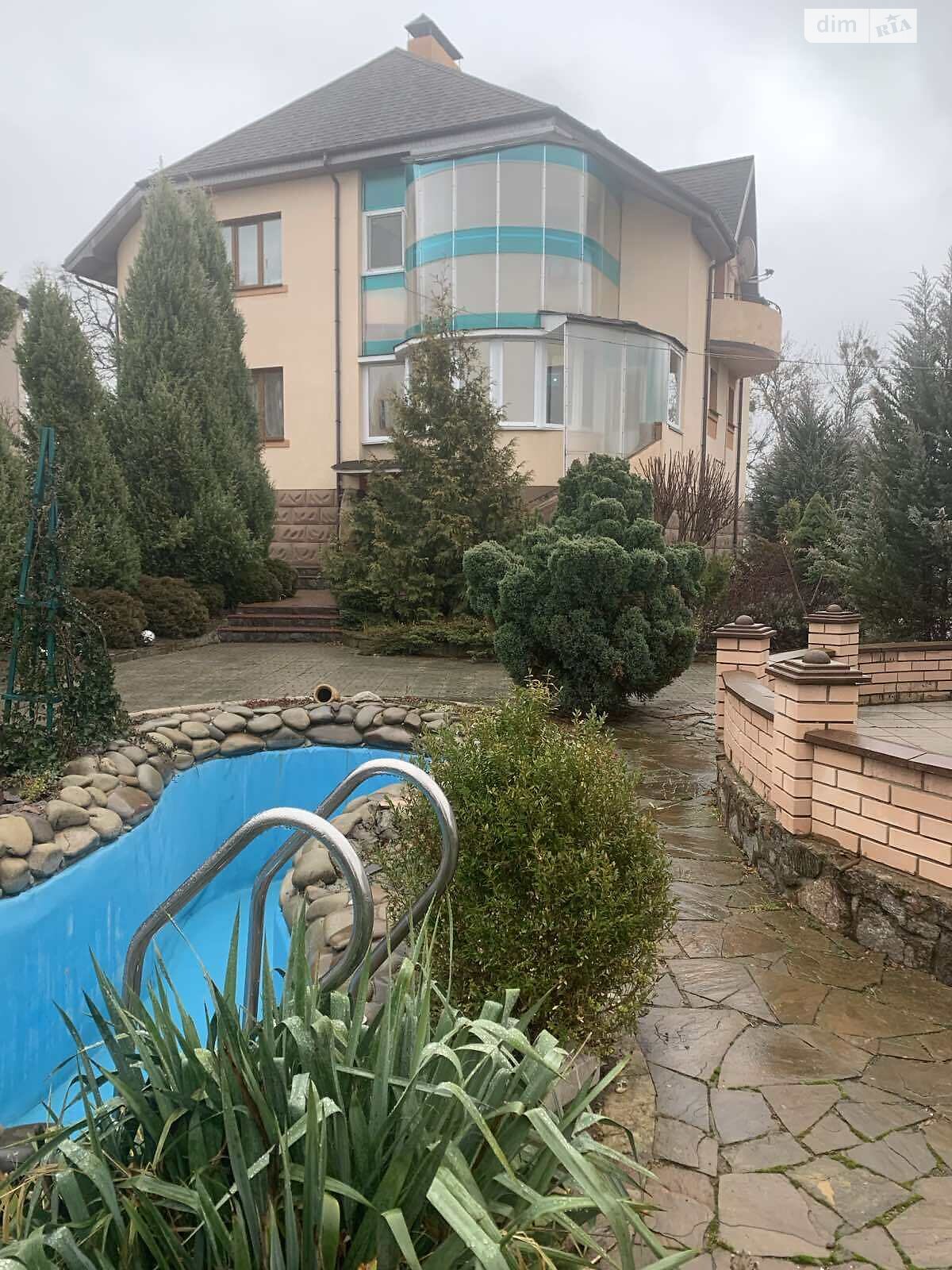 трехэтажный дом с верандой, 270 кв. м, кирпич. Продажа в Маковище фото 1 трехэтажный дом с верандой, 270 кв. м, кирпич. Продажа в Маковище фото 1