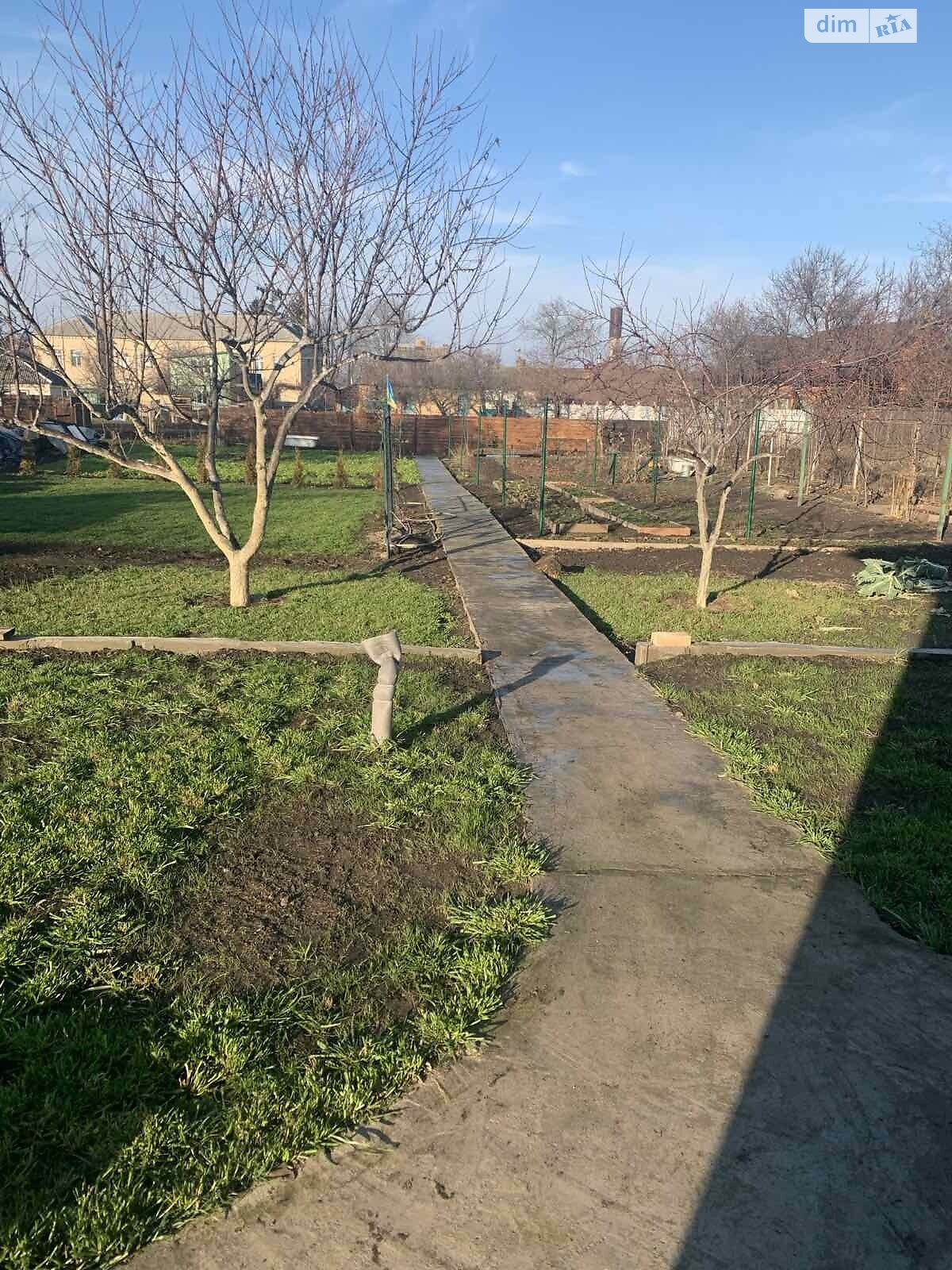 трехэтажный дом с верандой, 270 кв. м, кирпич. Продажа в Маковище фото 1 трехэтажный дом с верандой, 270 кв. м, кирпич. Продажа в Маковище фото 1