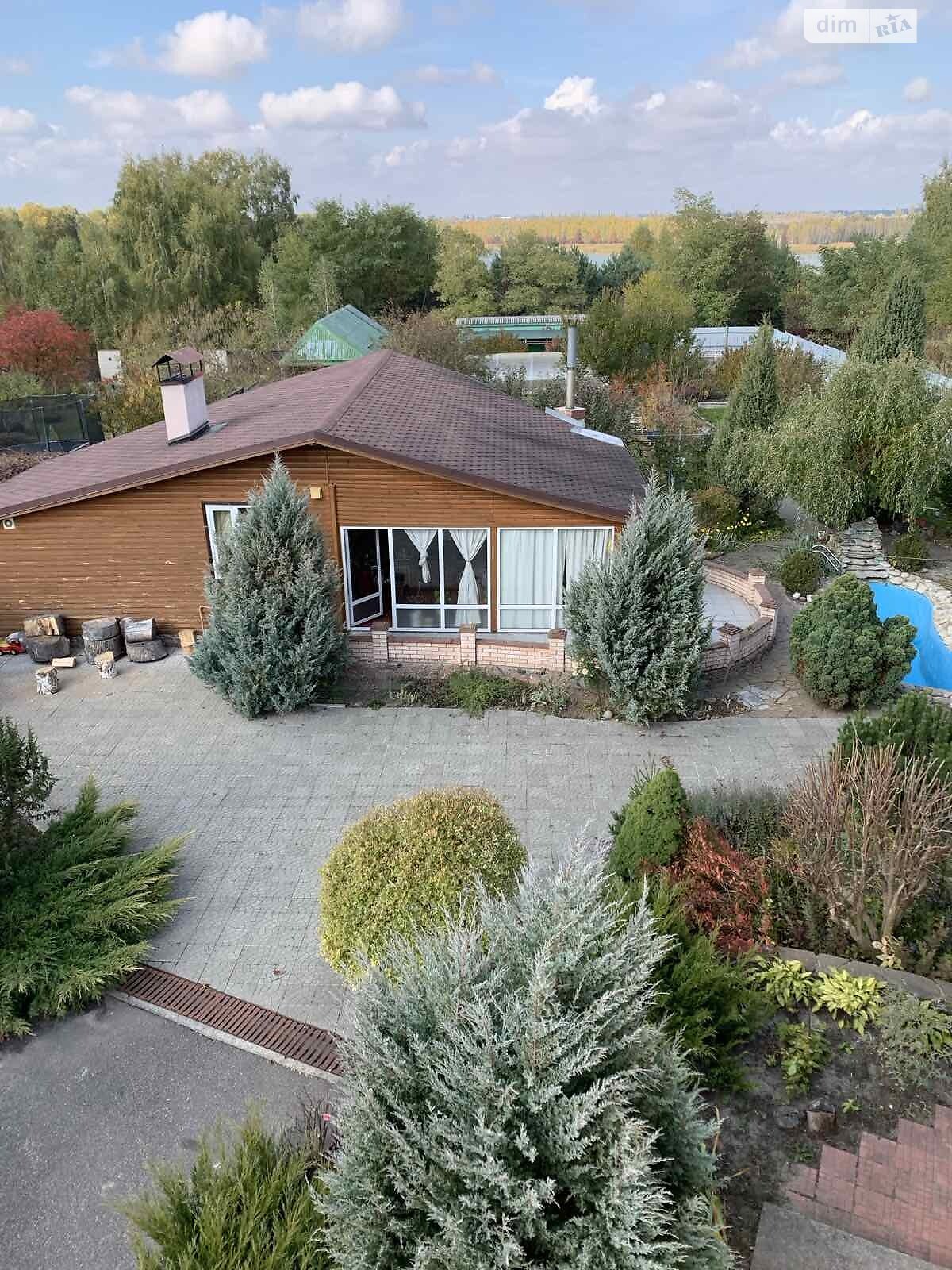 трехэтажный дом с верандой, 270 кв. м, кирпич. Продажа в Маковище фото 1 трехэтажный дом с верандой, 270 кв. м, кирпич. Продажа в Маковище фото 1
