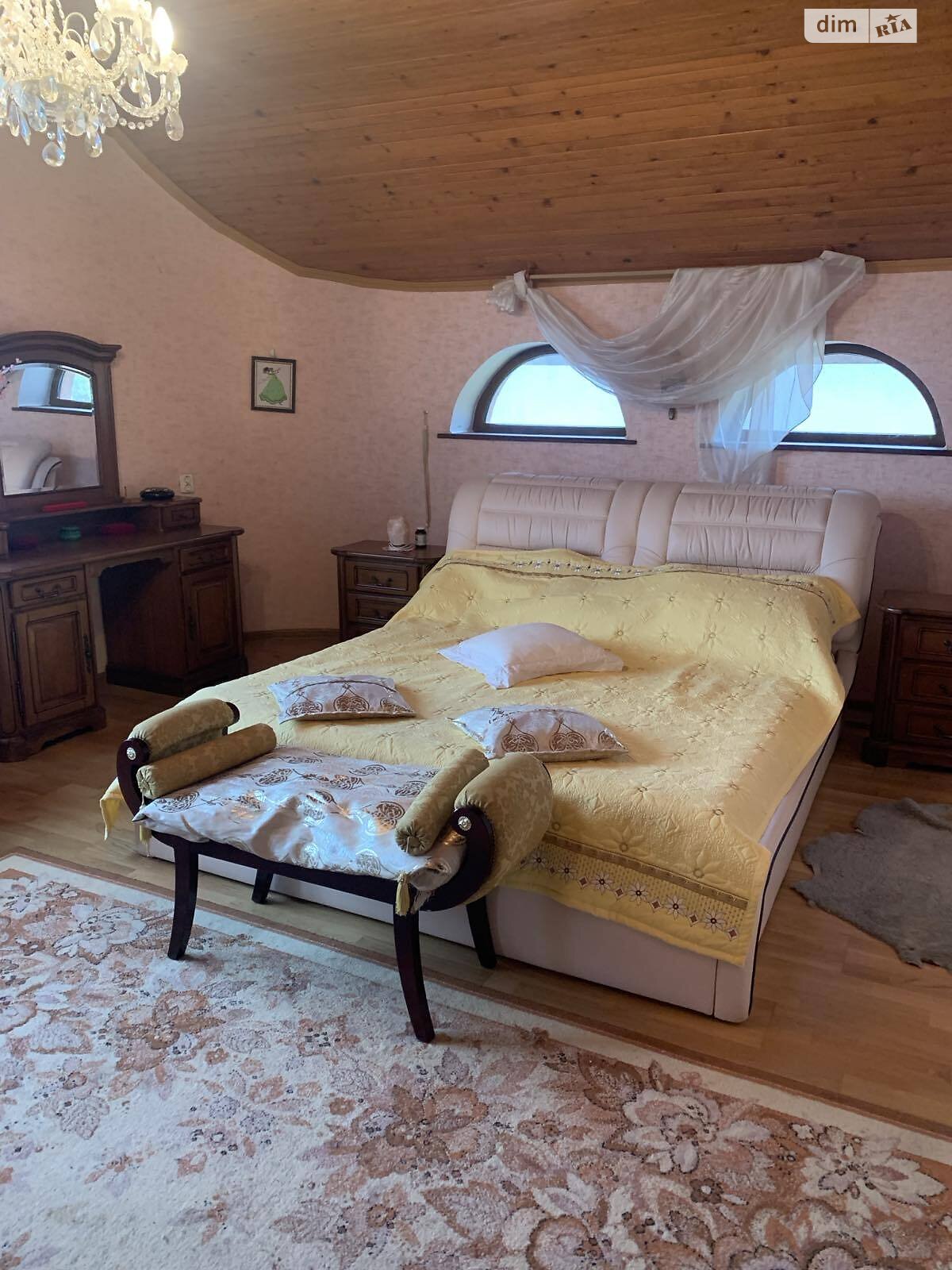 трехэтажный дом с верандой, 270 кв. м, кирпич. Продажа в Маковище фото 1 трехэтажный дом с верандой, 270 кв. м, кирпич. Продажа в Маковище фото 1