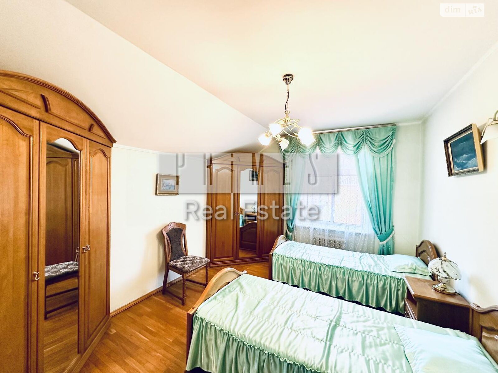 двухэтажный дом с верандой, 302.5 кв. м, кирпич. Продажа в Малой Александровке фото 1 двухэтажный дом с верандой, 302.5 кв. м, кирпич. Продажа в Малой Александровке фото 1