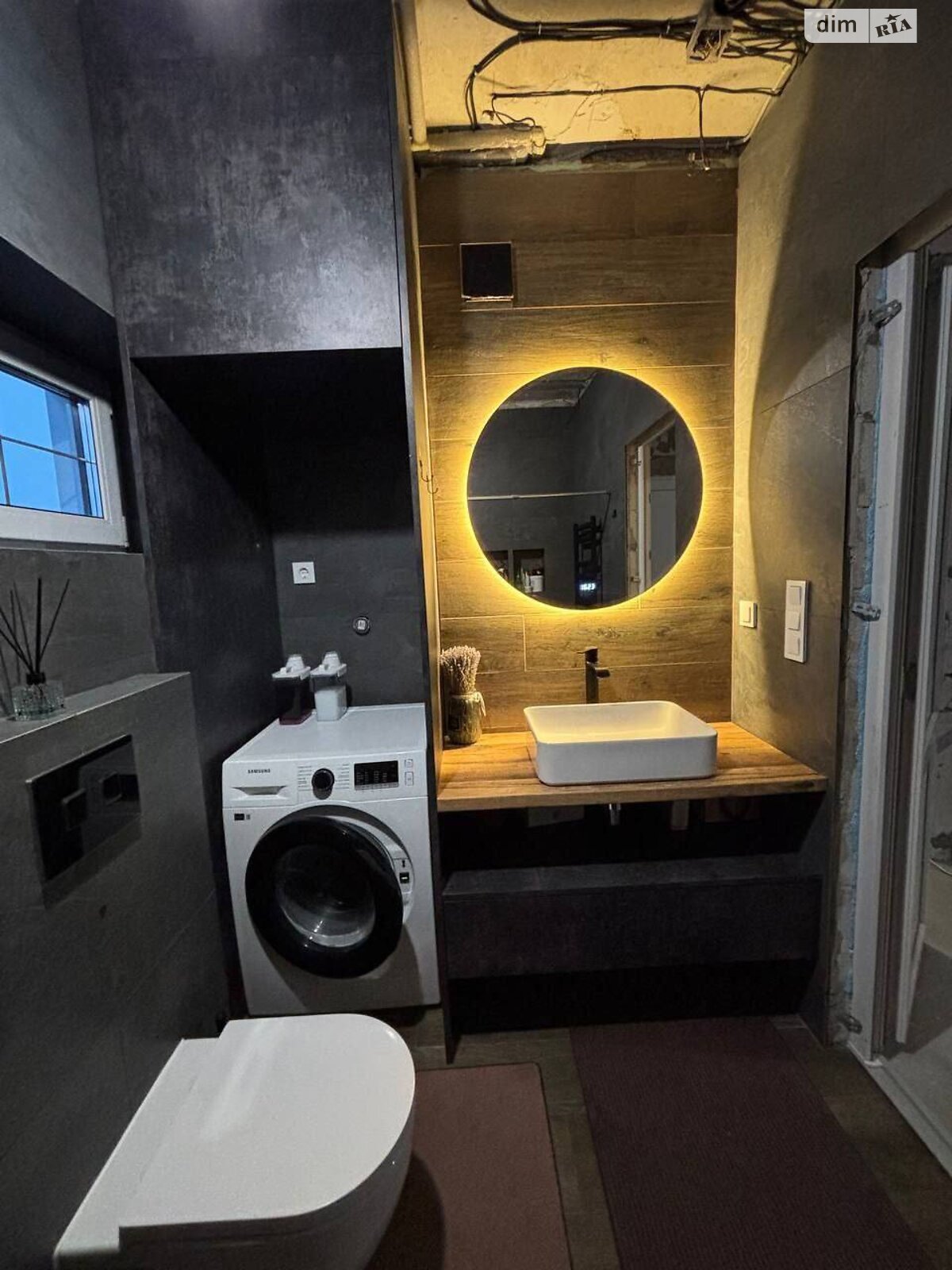трехэтажный дом с отоплением, 179.5 кв. м, газобетон. Продажа в Малой Александровке фото 1 трехэтажный дом с отоплением, 179.5 кв. м, газобетон. Продажа в Малой Александровке фото 1