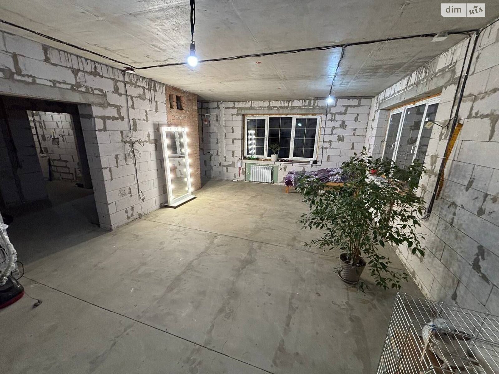 трехэтажный дом с отоплением, 179.5 кв. м, газобетон. Продажа в Малой Александровке фото 1 трехэтажный дом с отоплением, 179.5 кв. м, газобетон. Продажа в Малой Александровке фото 1