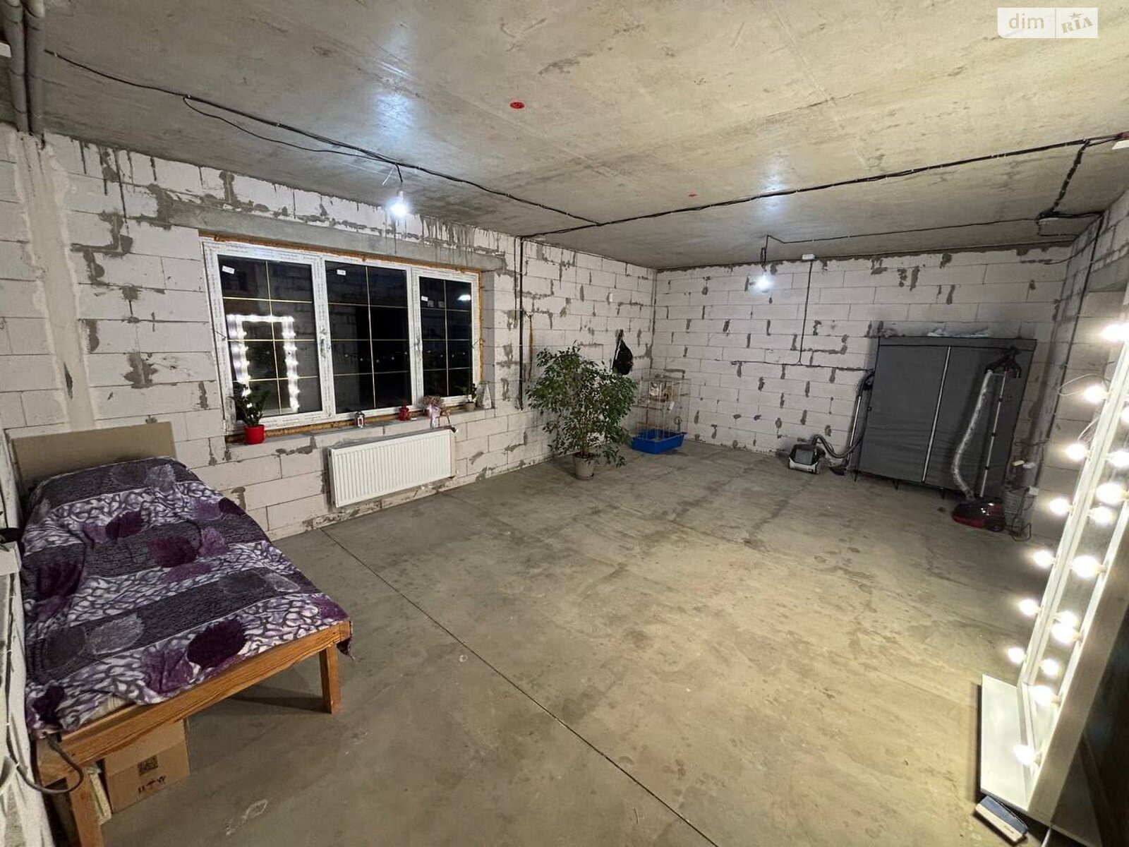 трехэтажный дом с отоплением, 179.5 кв. м, газобетон. Продажа в Малой Александровке фото 1 трехэтажный дом с отоплением, 179.5 кв. м, газобетон. Продажа в Малой Александровке фото 1