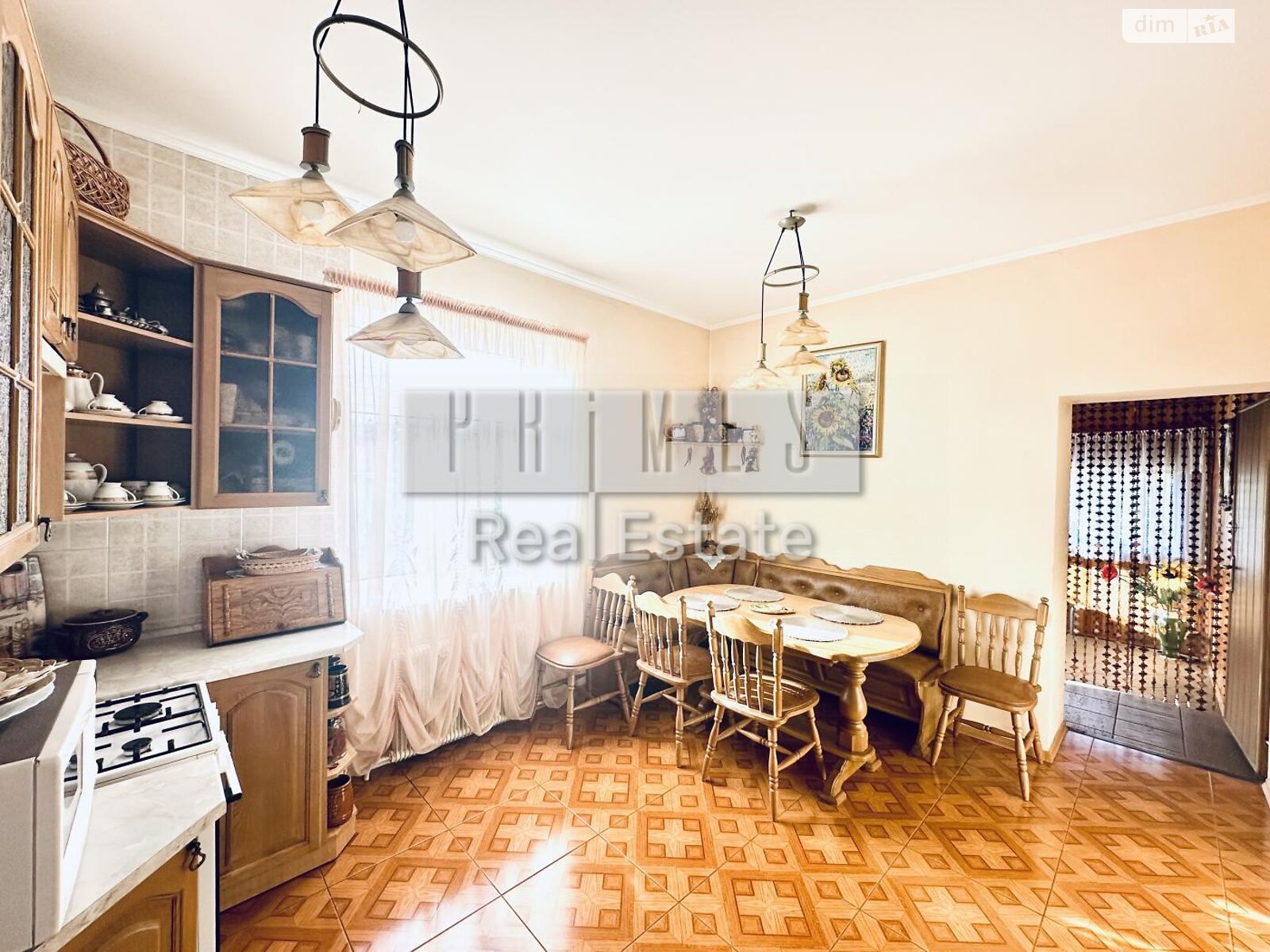 двухэтажный дом с верандой, 302.5 кв. м, монолитно-блочный. Продажа в Малой Александровке фото 1 двухэтажный дом с верандой, 302.5 кв. м, монолитно-блочный. Продажа в Малой Александровке фото 1