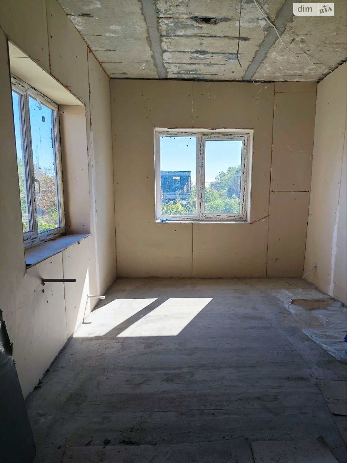 двухэтажный дом с балконом, 270.5 кв. м, кирпич. Продажа в Малой Даниловке фото 1 двухэтажный дом с балконом, 270.5 кв. м, кирпич. Продажа в Малой Даниловке фото 1